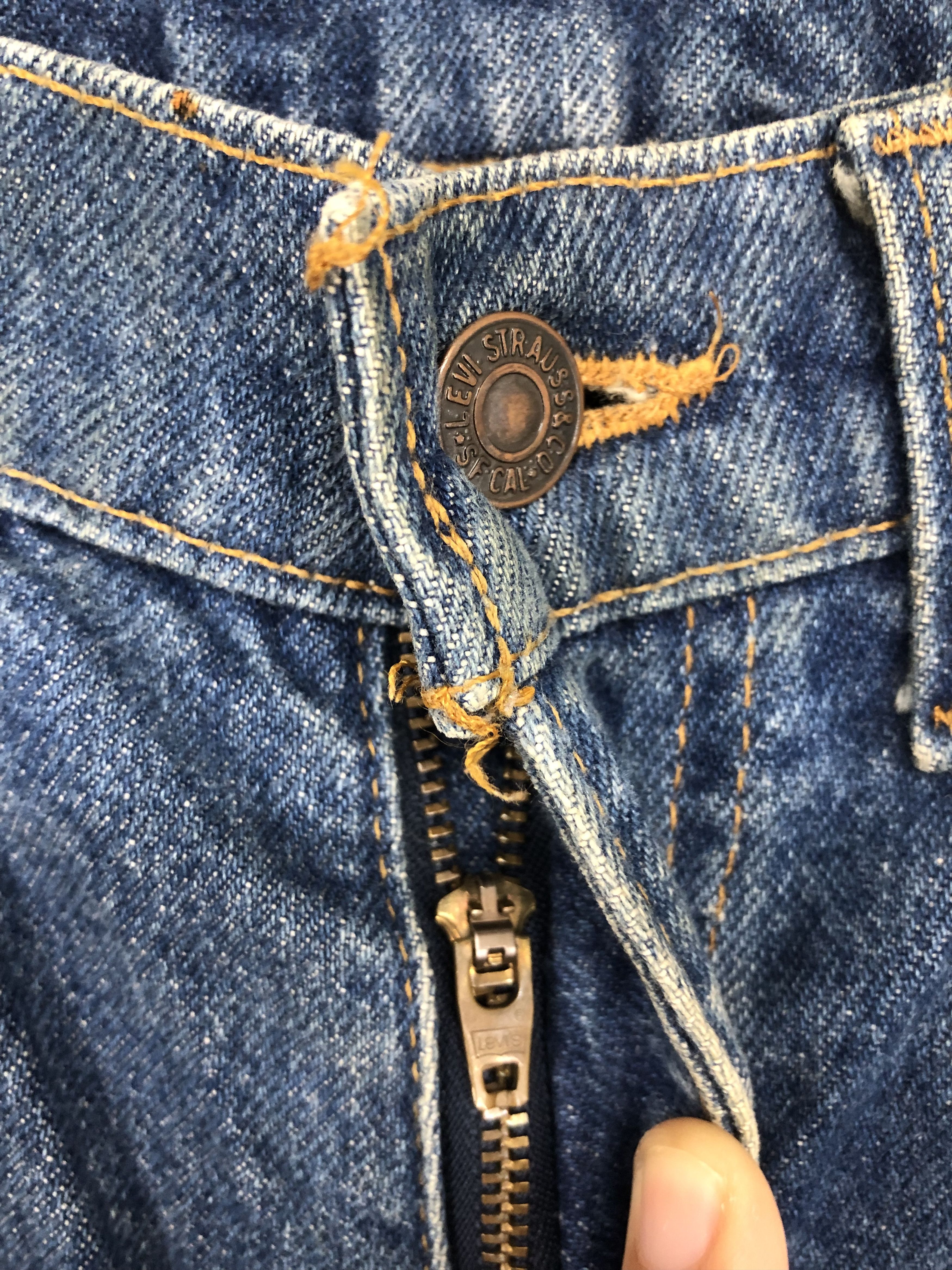 Levi's Vintage Levis 517-0217 Distressed Jeans Size US 28 / EU 44 - 4 Thumbnail