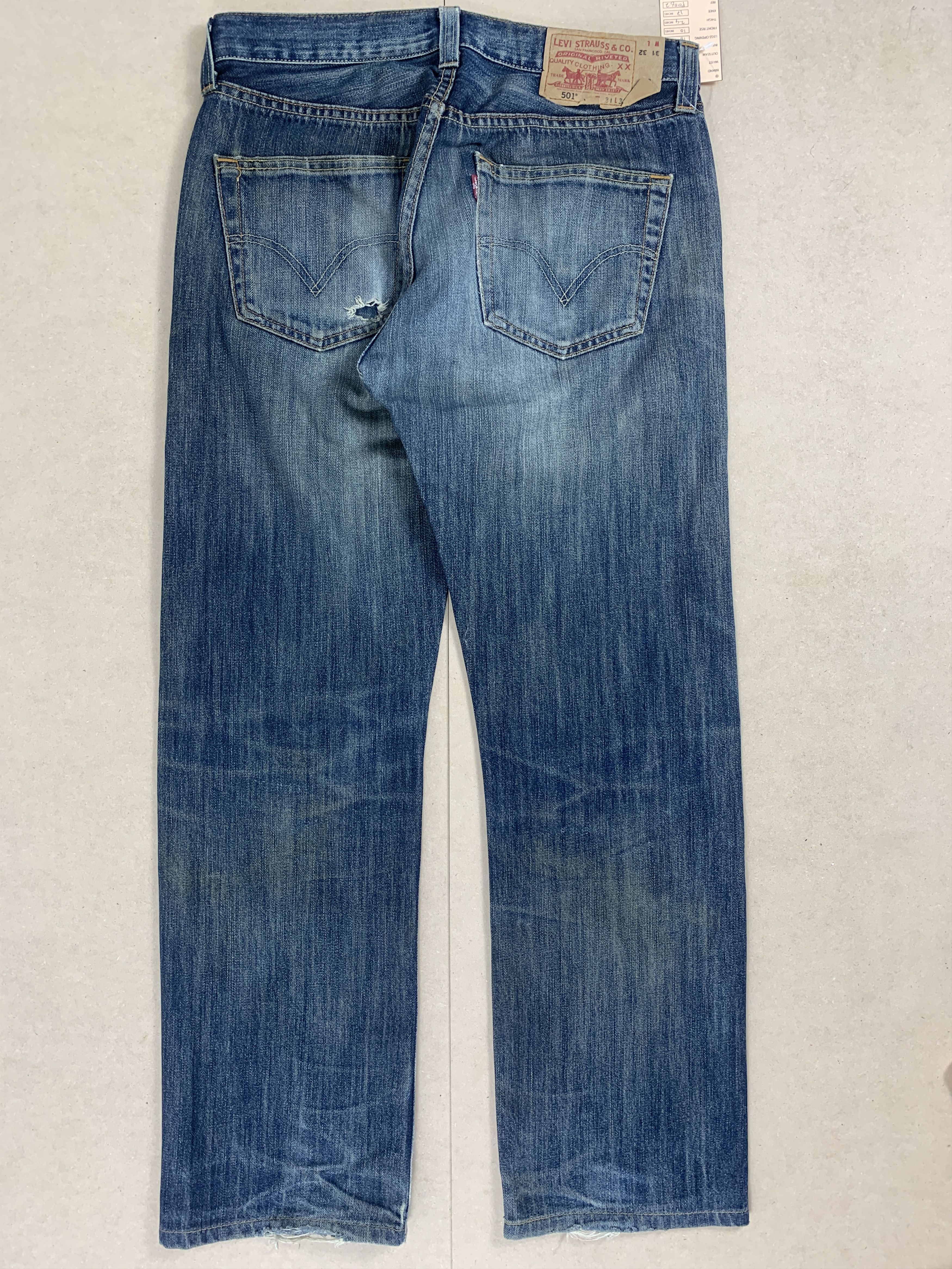 Levi's Vintage LEVI'S 501 Distressed Faded Straight Cut Jeans P0062 Size US 31 - 7 Thumbnail