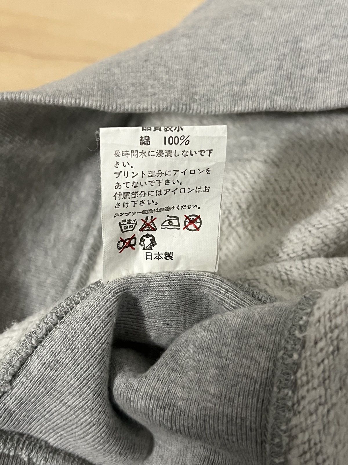 Bape × Vintage Bapesta Girl Crewneck Size US M / EU 48-50 / 2 - 7 Thumbnail