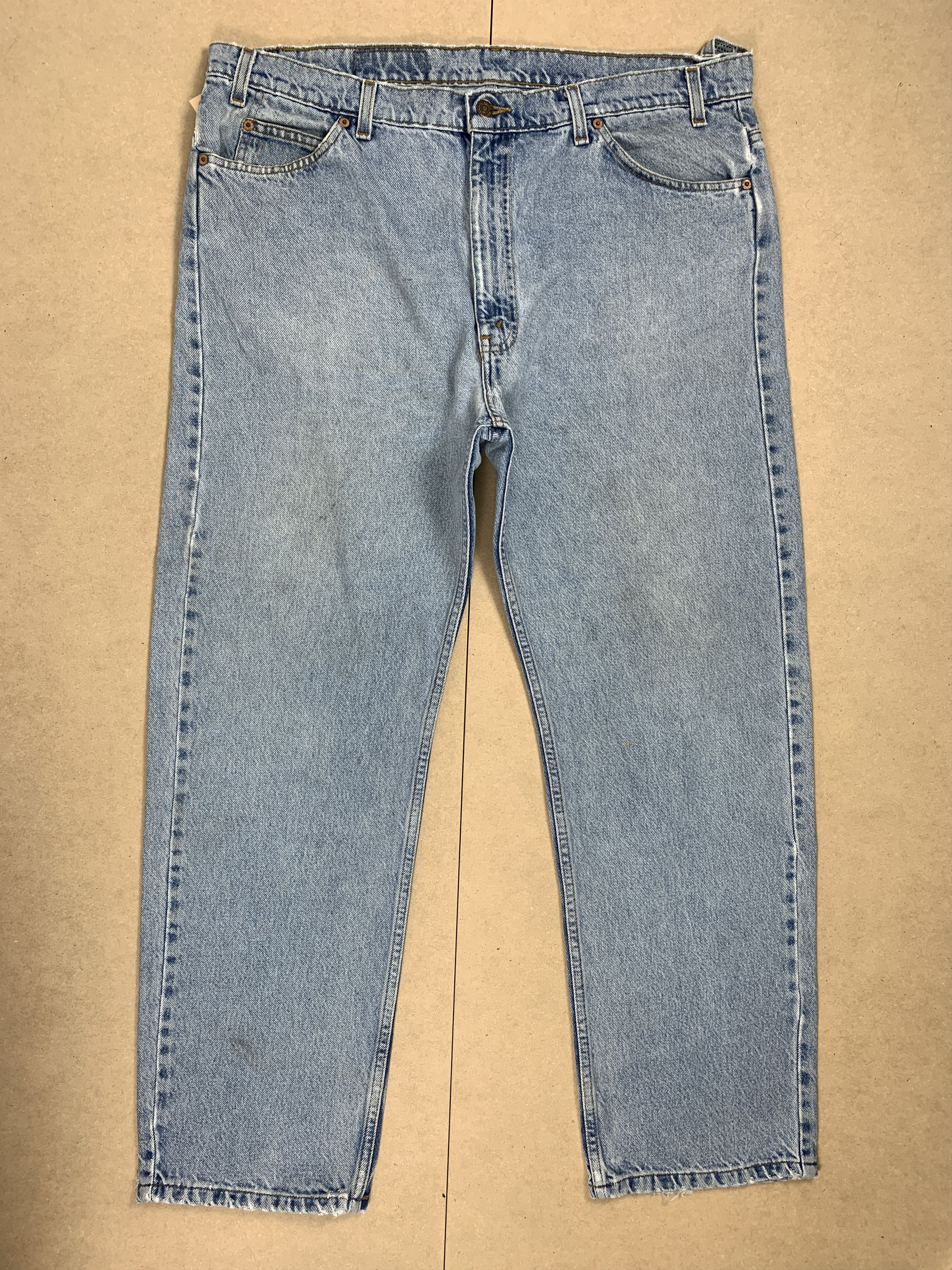 Levi's × Vintage Vintage Levis 505 Straight Cut Mid Wash Jeans Size US 40 / EU 56 - 1 Thumbnail
