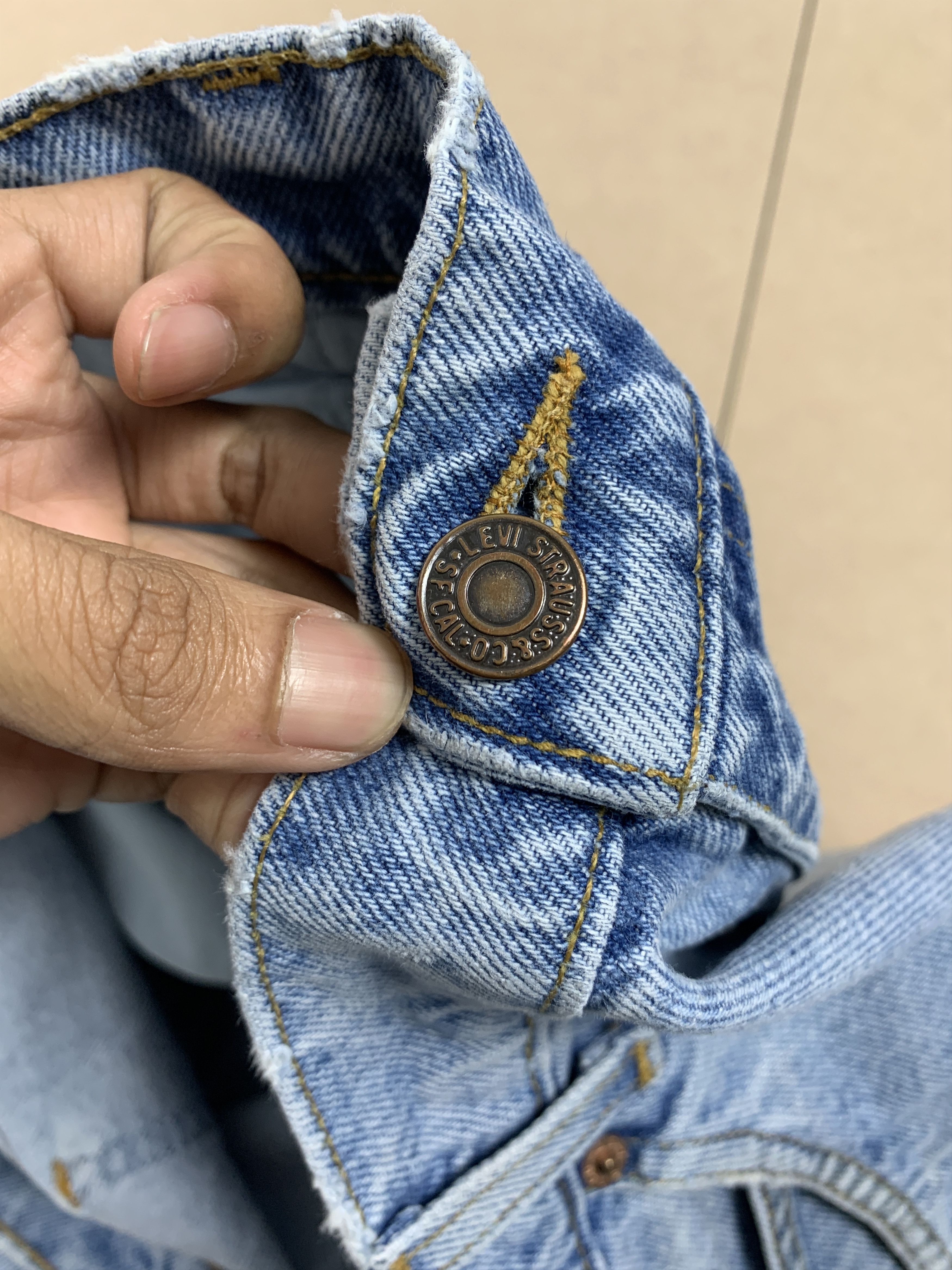 Levi's × Vintage Vintage Levis 505 Straight Cut Mid Wash Jeans Size US 40 / EU 56 - 14 Thumbnail