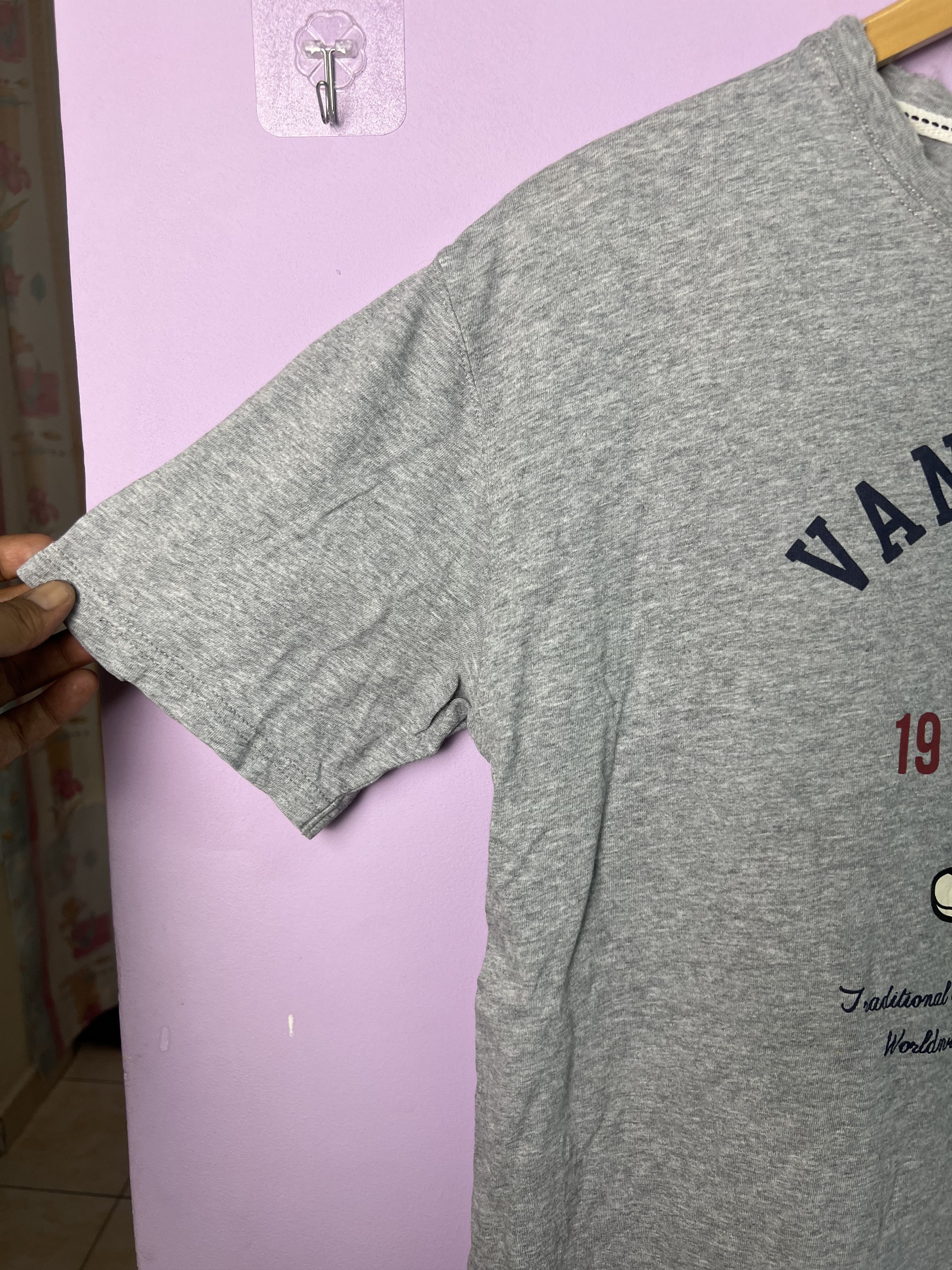 Van 🔥Distressed Vansports Bear Tees Size US M / EU 48-50 / 2 - 7 Thumbnail
