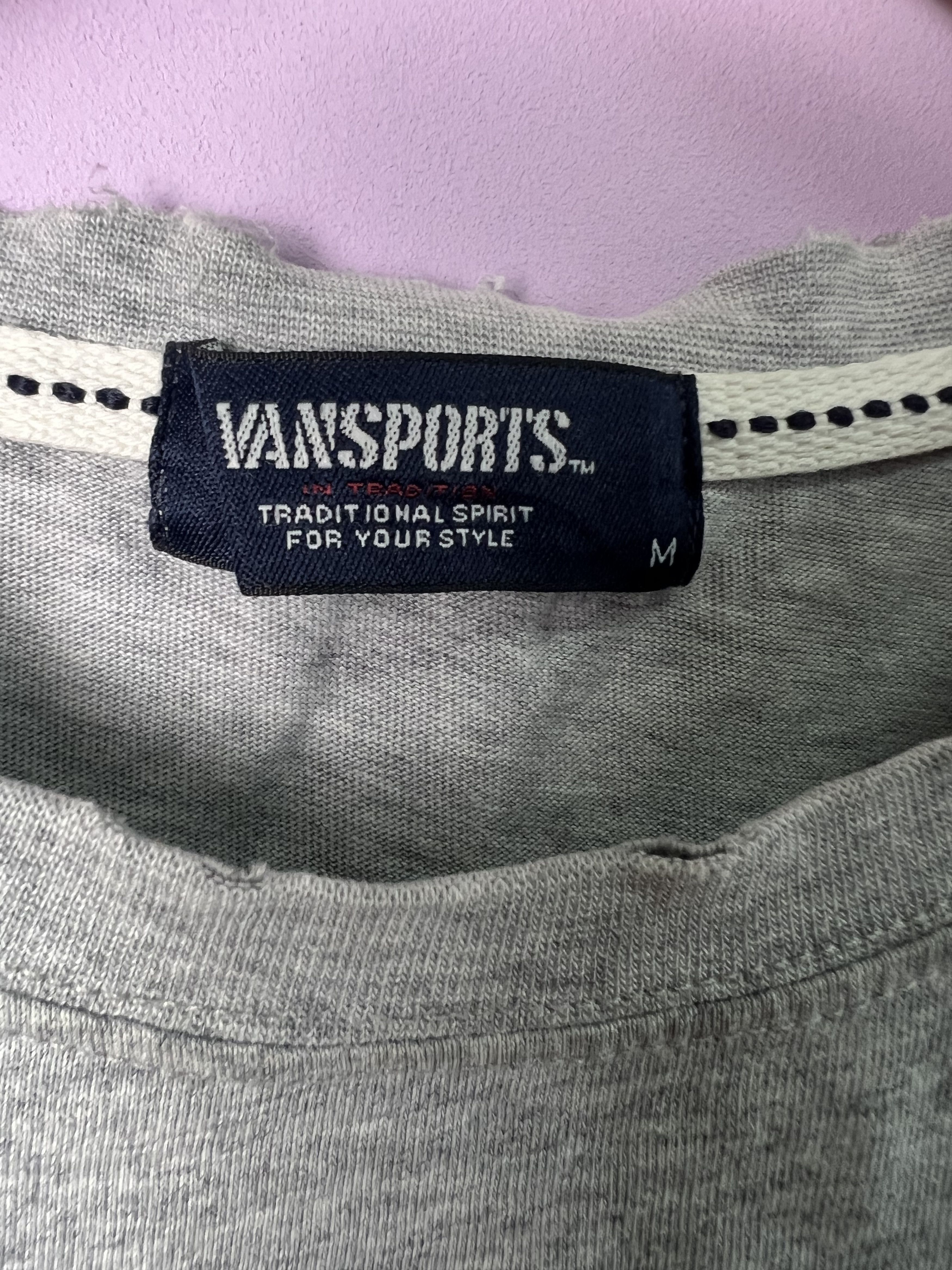 Van 🔥Distressed Vansports Bear Tees Size US M / EU 48-50 / 2 - 10 Thumbnail