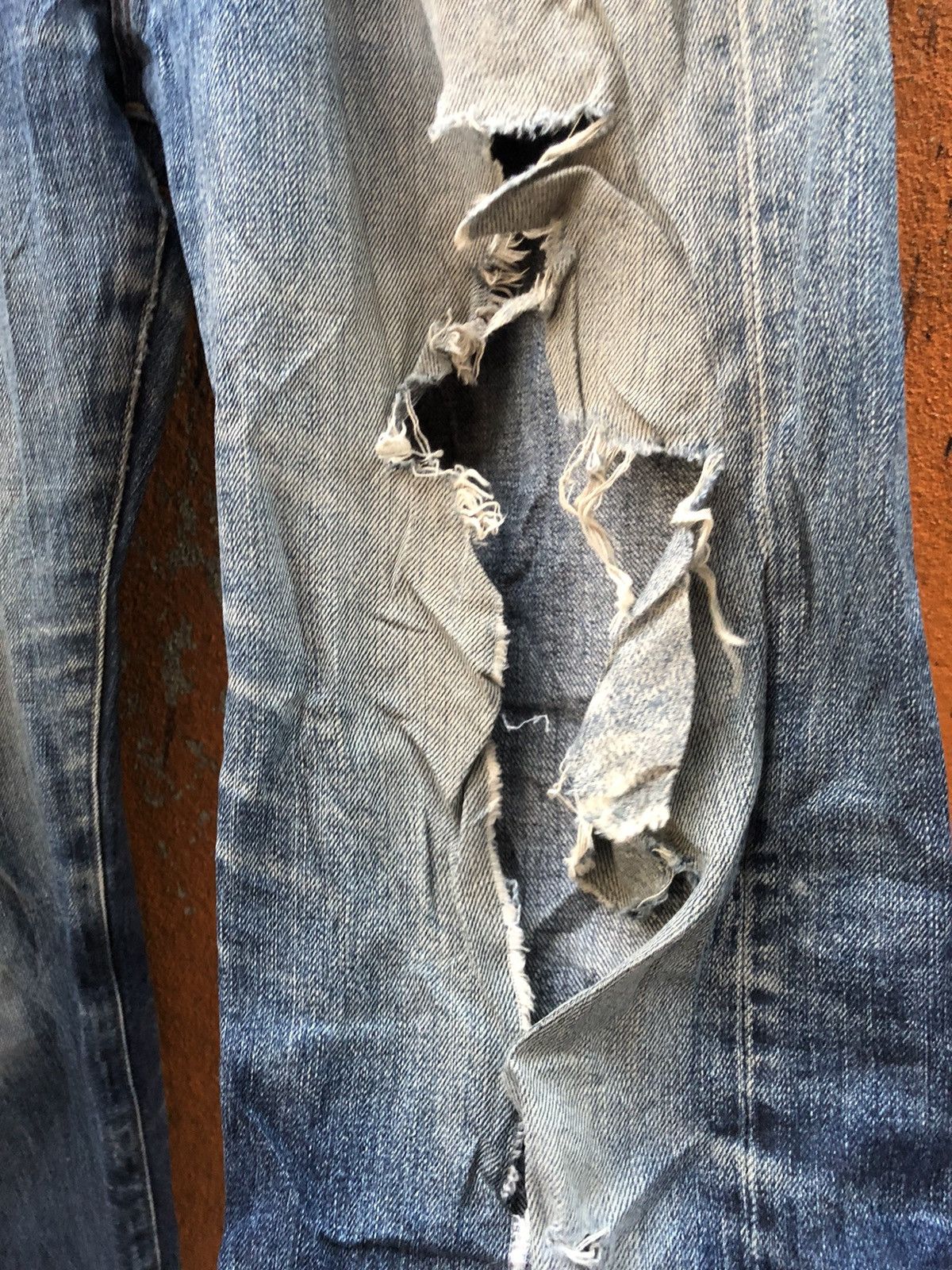 Seditionaries × Uniqlo THRASHED /Distressed Uniqlo Selvedge denim jeans Size US 36 / EU 52 - 8 Thumbnail