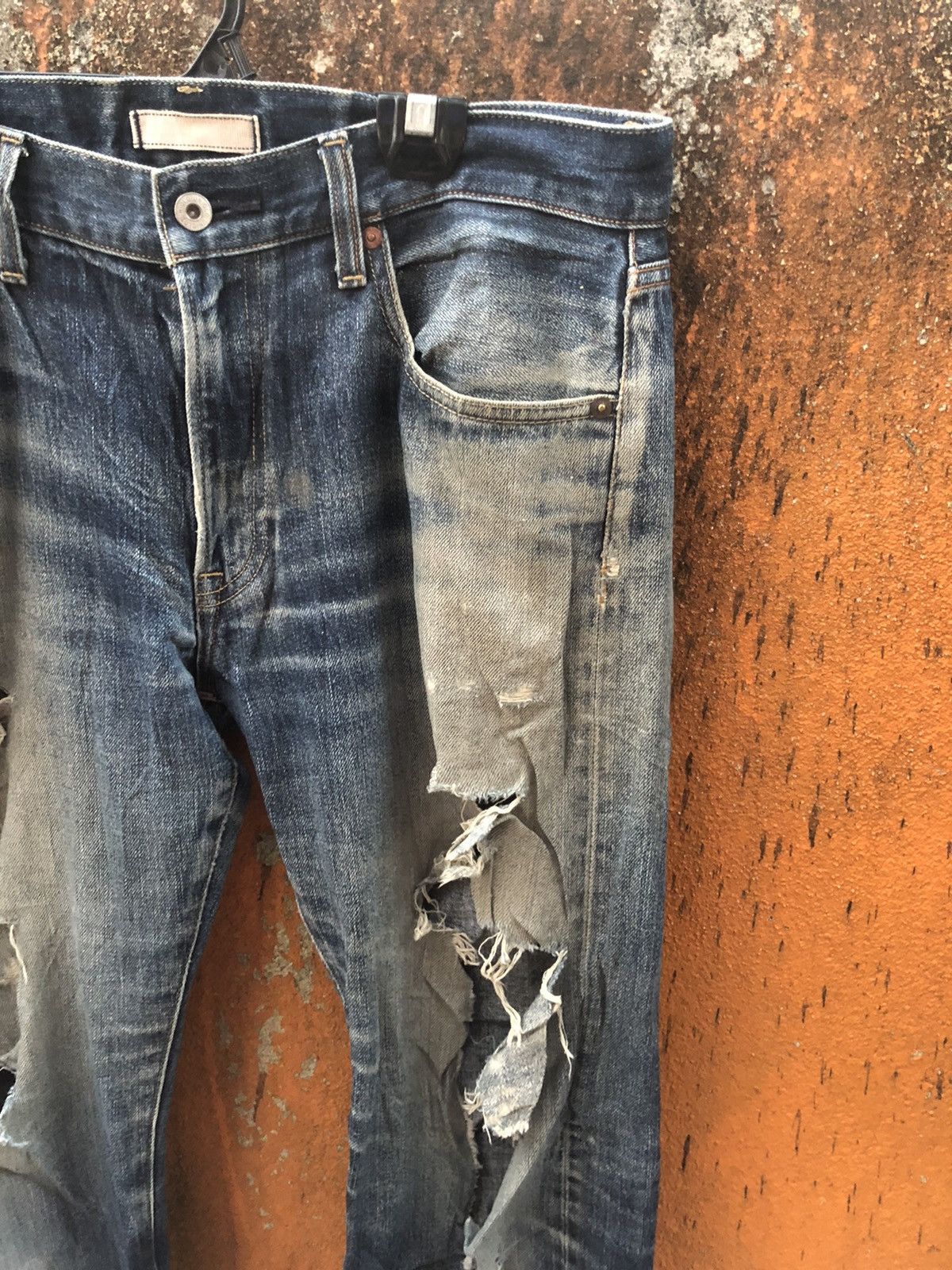 Seditionaries × Uniqlo THRASHED /Distressed Uniqlo Selvedge denim jeans Size US 36 / EU 52 - 6 Thumbnail