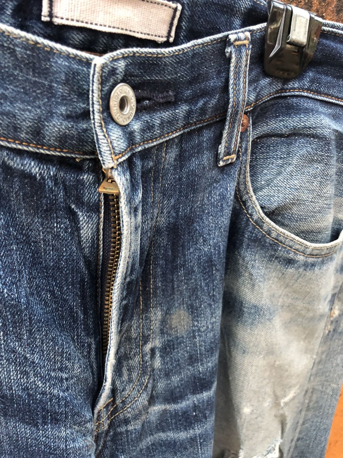 Seditionaries × Uniqlo THRASHED /Distressed Uniqlo Selvedge denim jeans Size US 36 / EU 52 - 4 Thumbnail