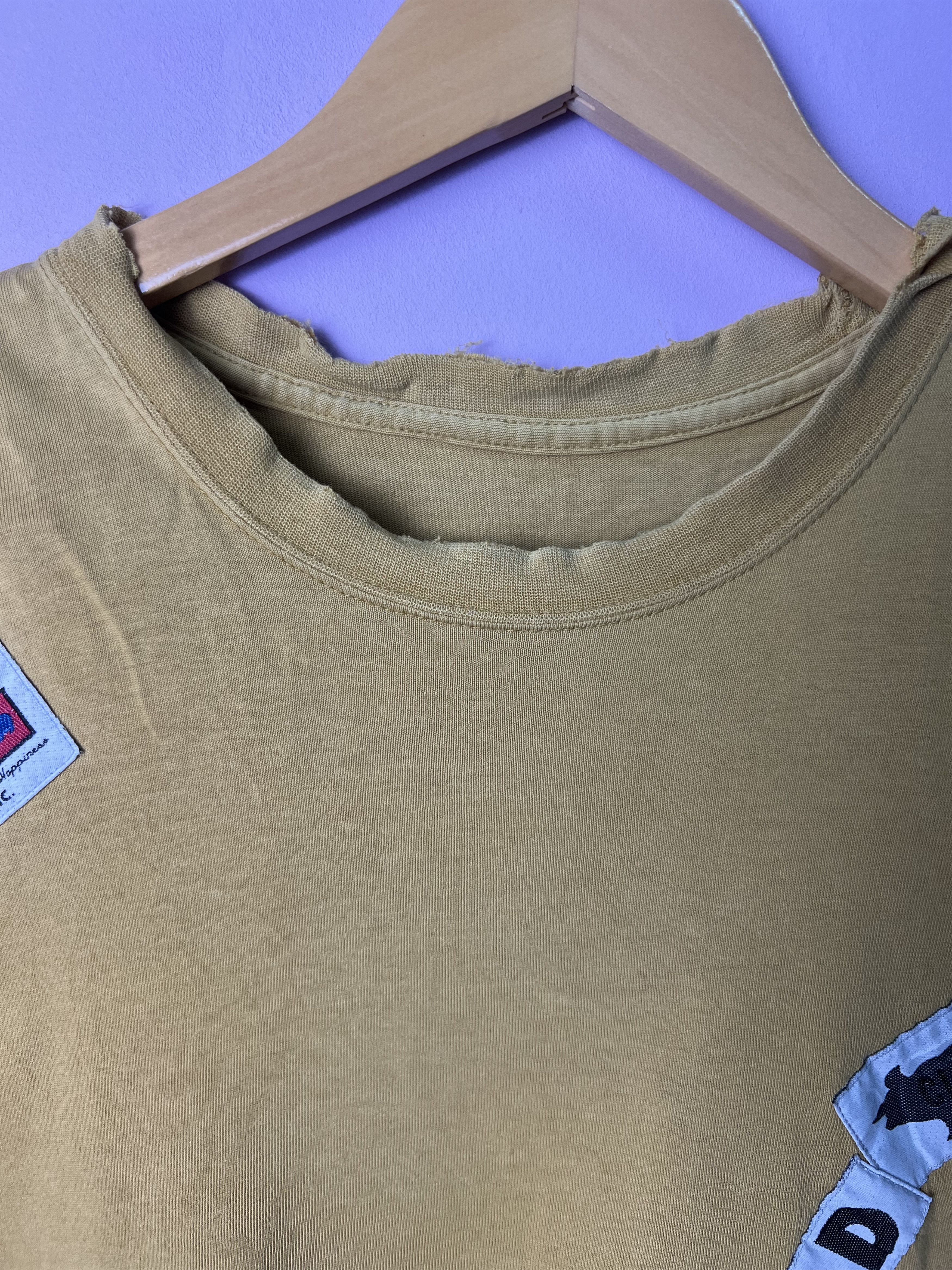 Japanese Brand 🔥Distressed Rare Drugs Store Club Patches Tees Size US M / EU 48-50 / 2 - 8 Thumbnail