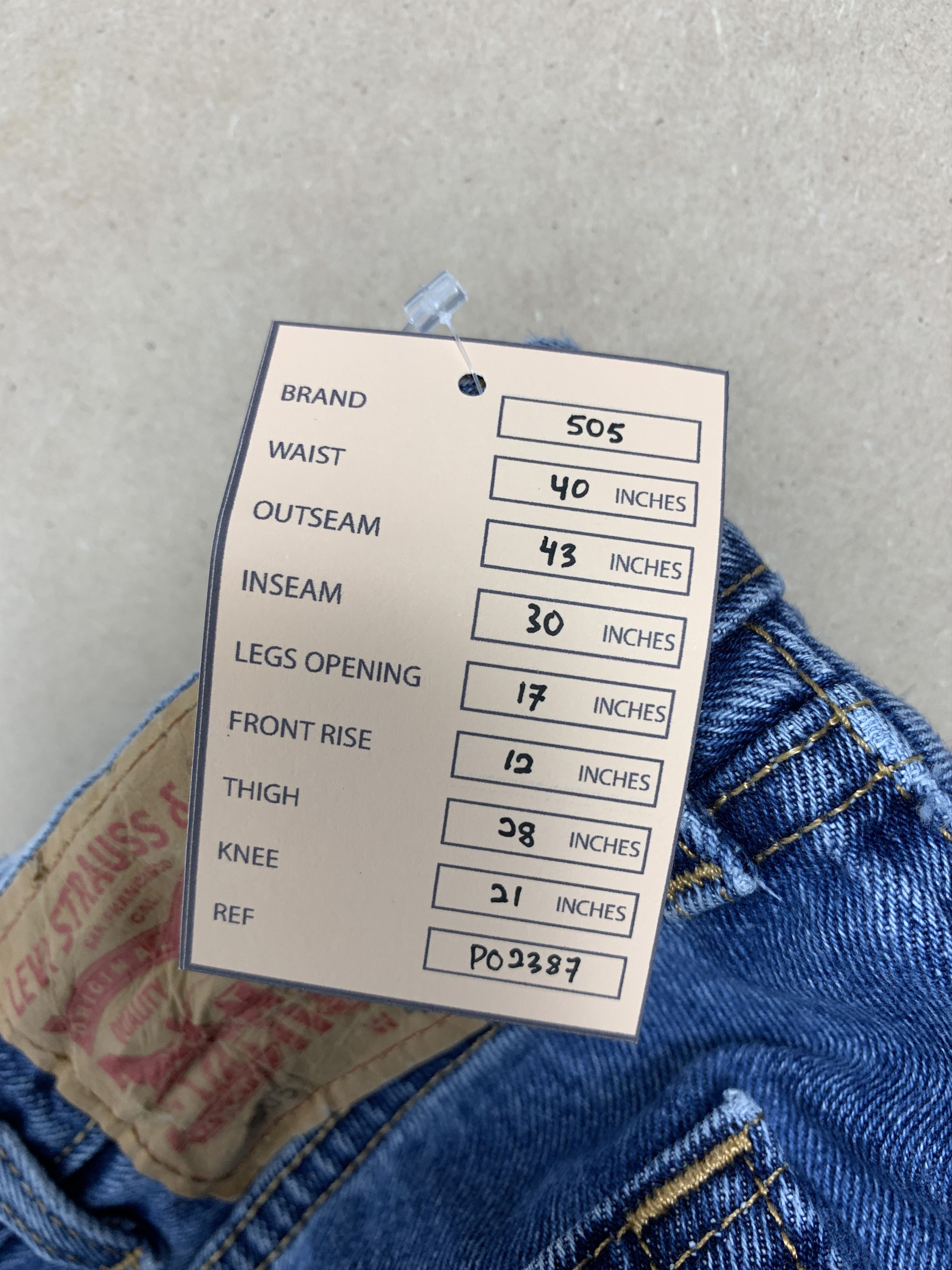 Levi's × Vintage Vintage LEVI'S 505 Faded Straight Cut Mid Wash Jeans Size US 40 / EU 56 - 20 Thumbnail