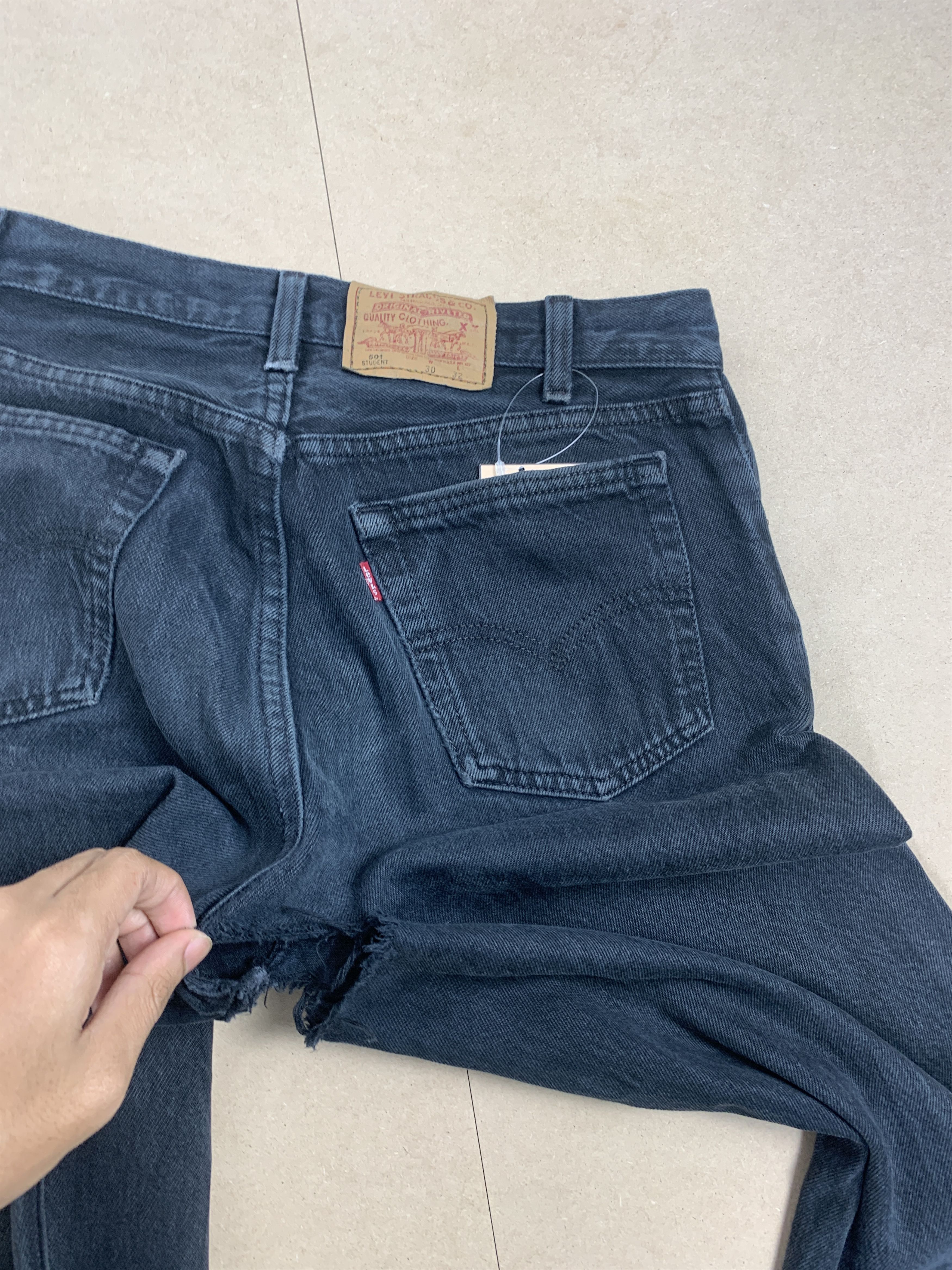 Levi's Vintage LEVI'S 501 STUDENT Straight Cut Jeans P0144 Size US 28 / EU 44 - 11 Thumbnail