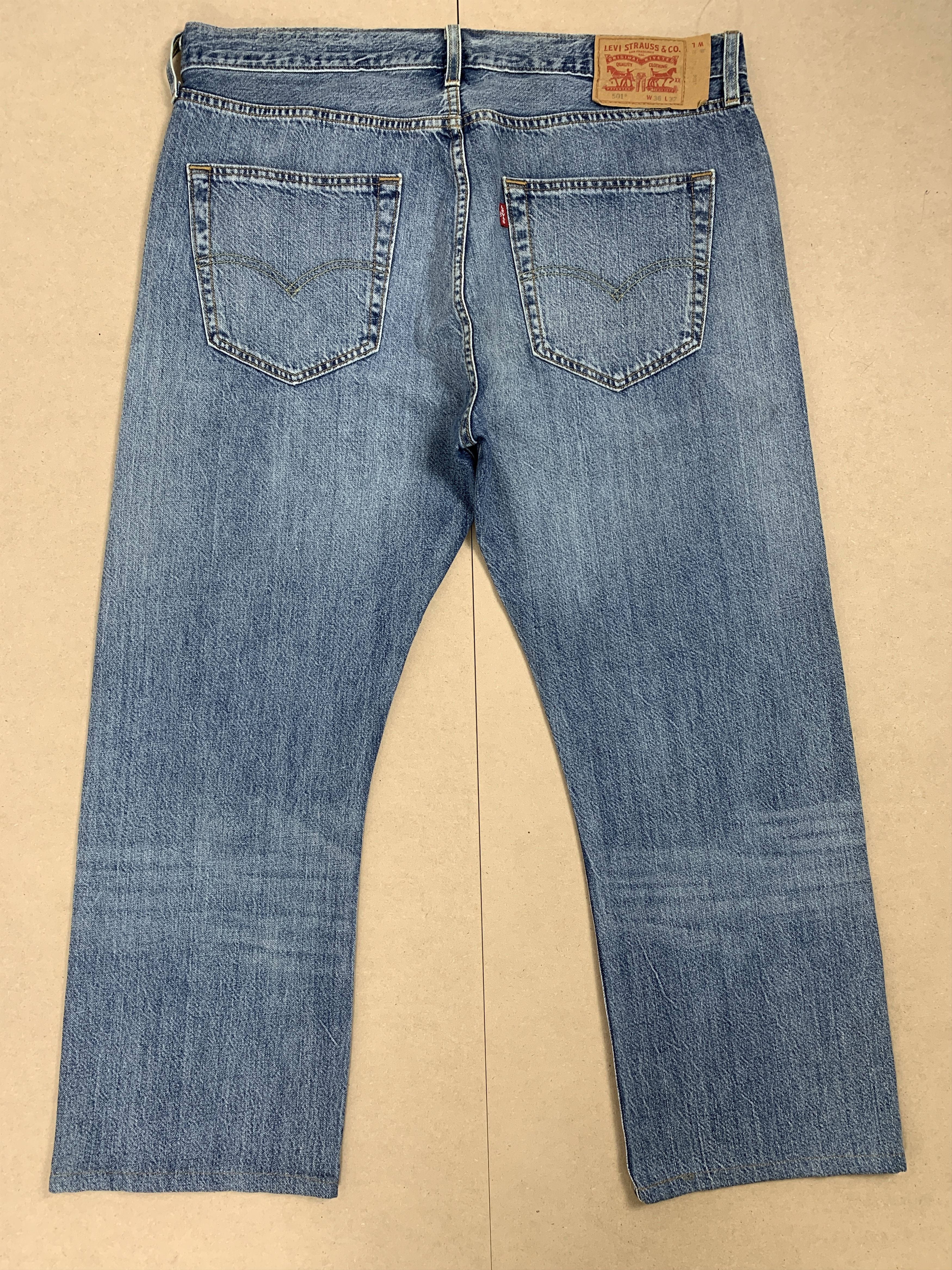 Levi's Vintage Levi's 501 Distressed Faded Blue Jeans P0124 Size US 36 / EU 52 - 5 Thumbnail