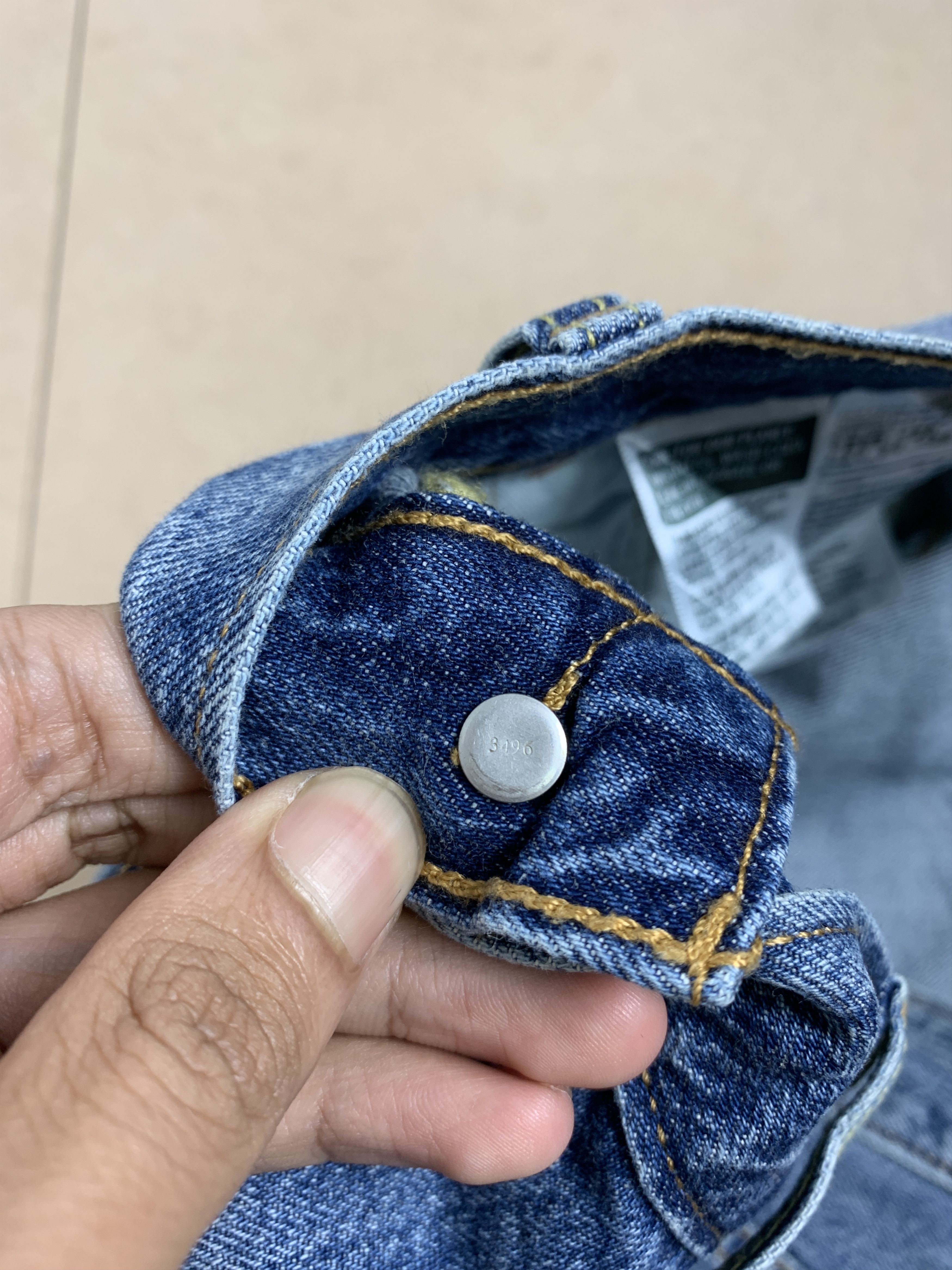 Levi's Vintage Levi's 501 Distressed Faded Blue Jeans P0124 Size US 36 / EU 52 - 15 Thumbnail