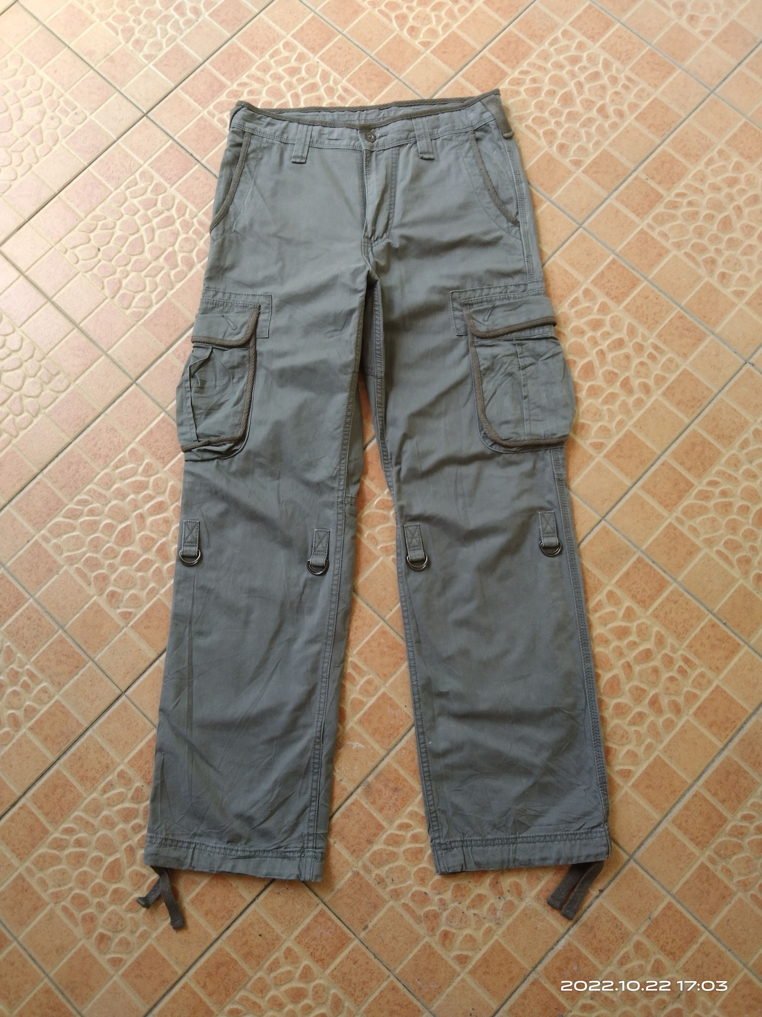 Attachment × Japanese Brand TACTICAL PARACHUTE UNIQLO CARGO PANTS Size US 31 - 2 Thumbnail