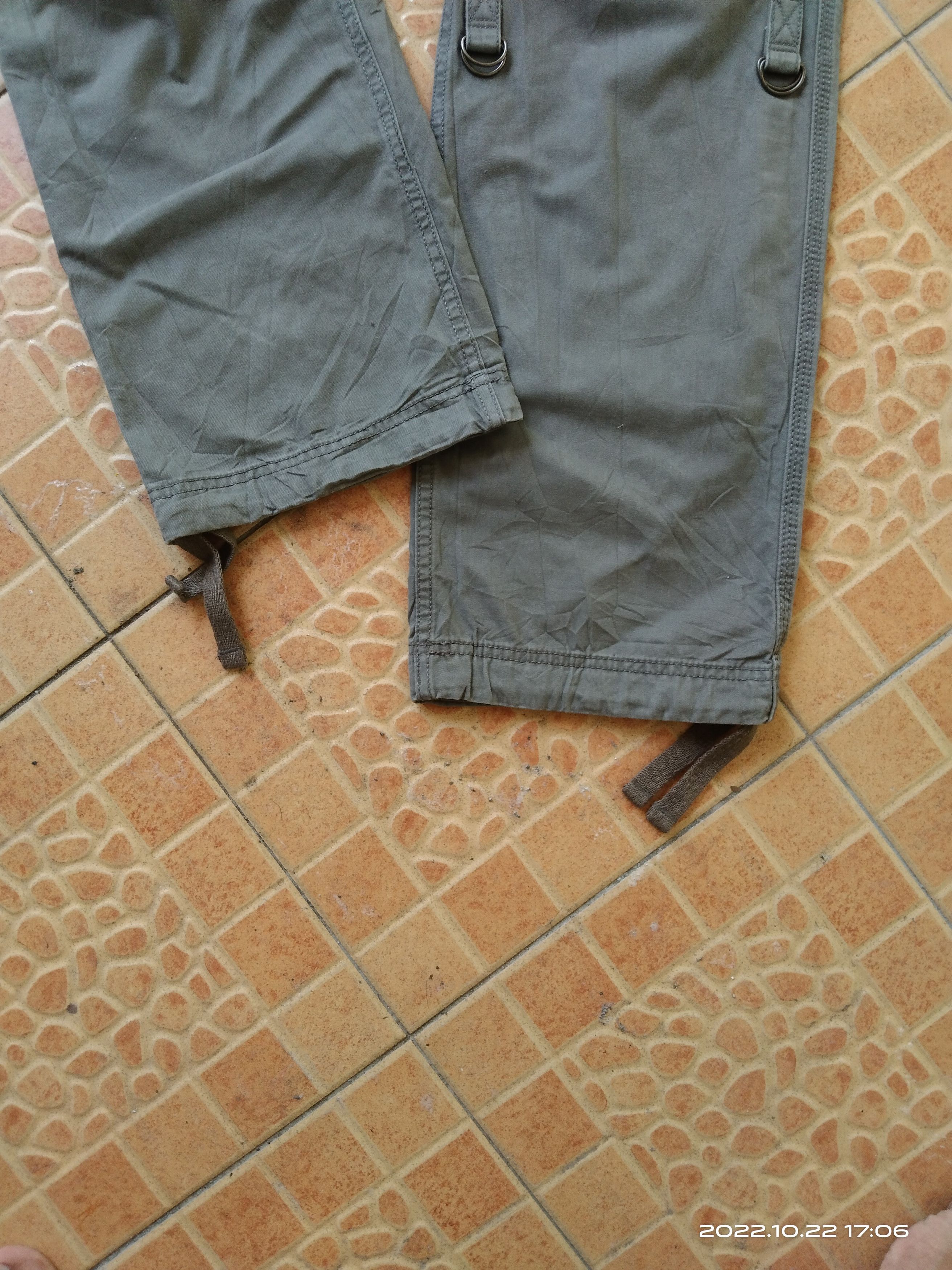 Attachment × Japanese Brand TACTICAL PARACHUTE UNIQLO CARGO PANTS Size US 31 - 7 Thumbnail
