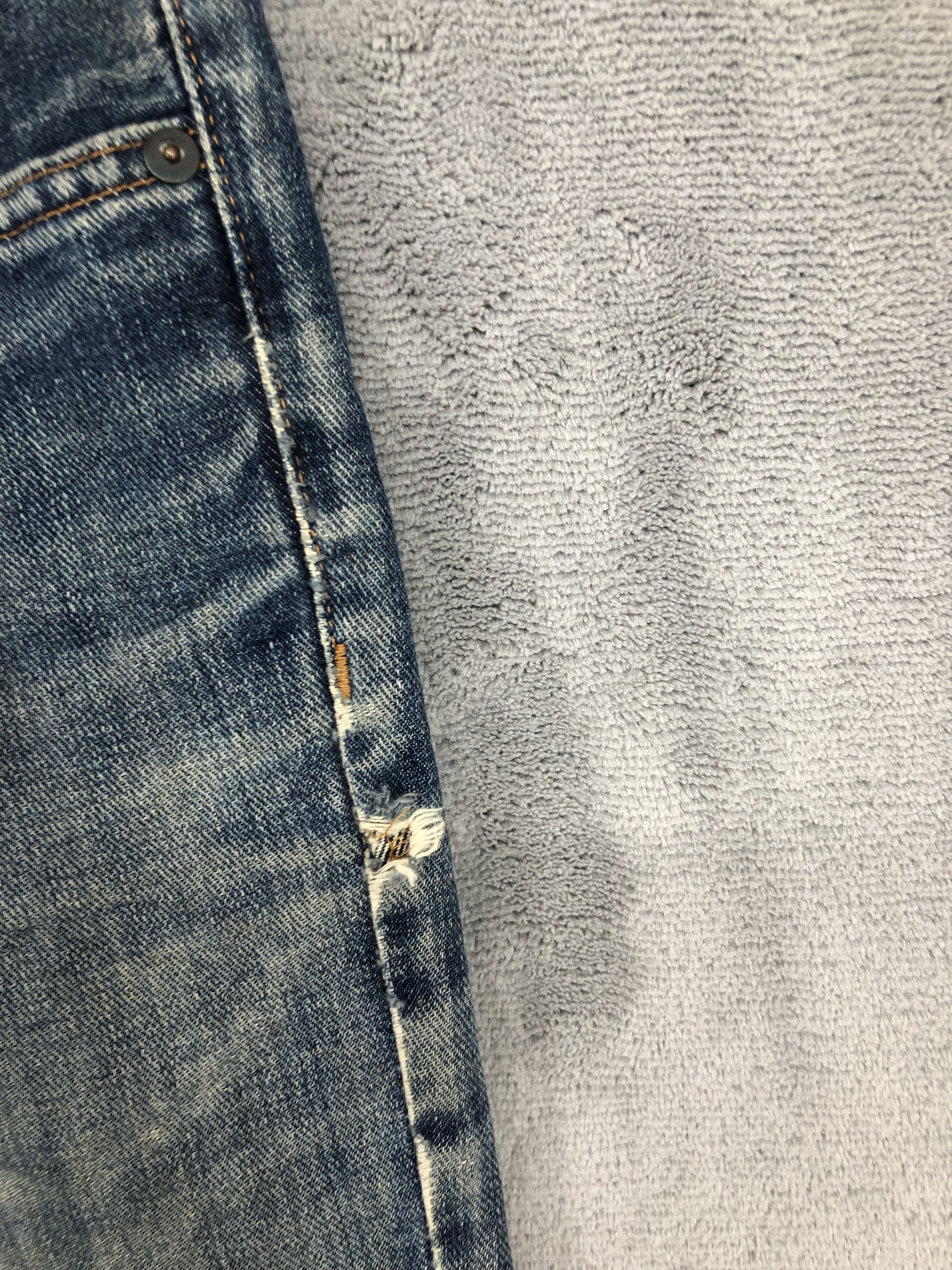 Jean × Vintage Vintage Eddie Bauer Distressed Denim Jean Size US 34 / EU 50 - 5 Thumbnail