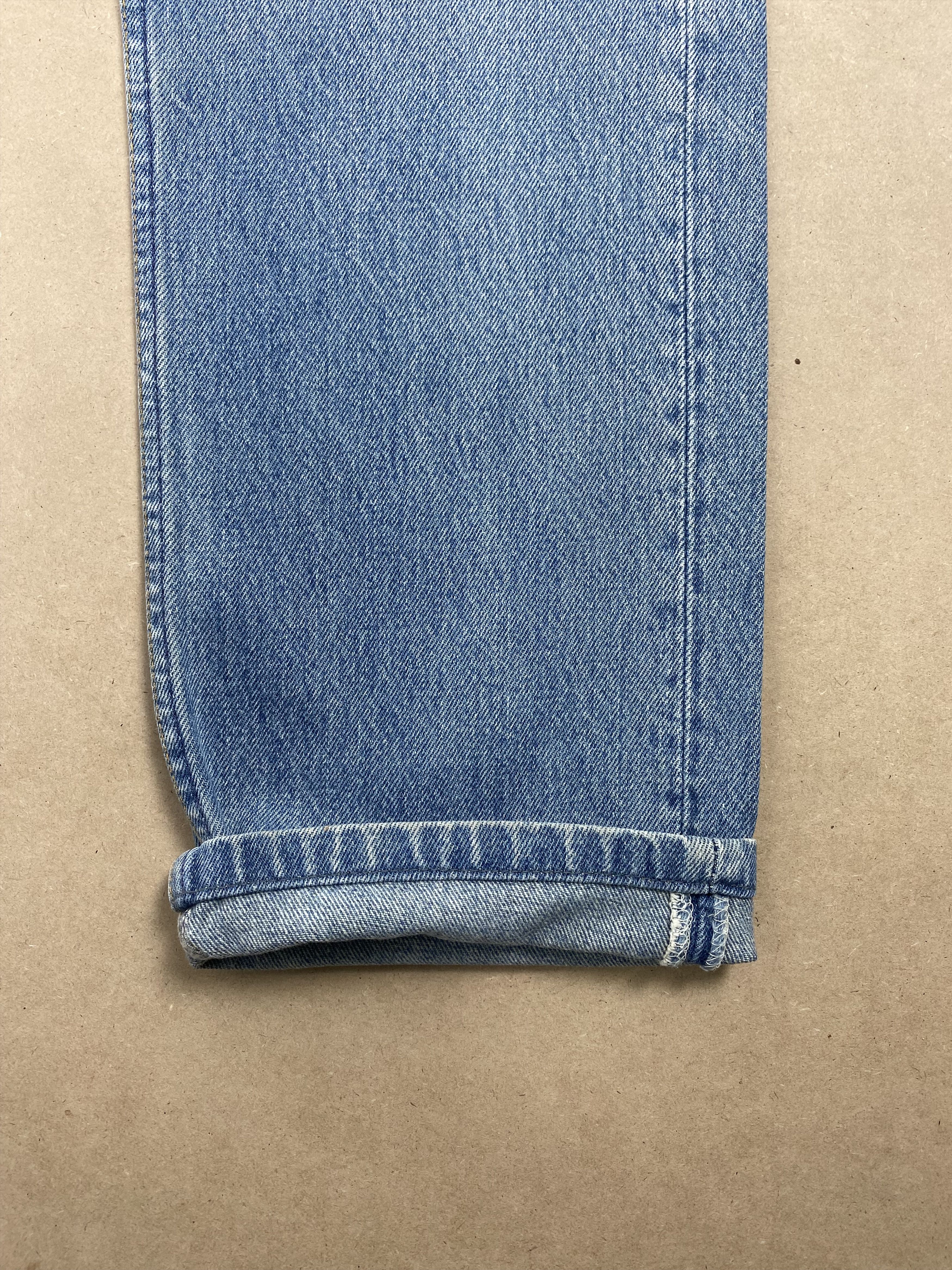 Levi's Vintage Levis 501 Straight Cut Mid Wash Jeans P0419 Size US 32 / EU 48 - 4 Thumbnail
