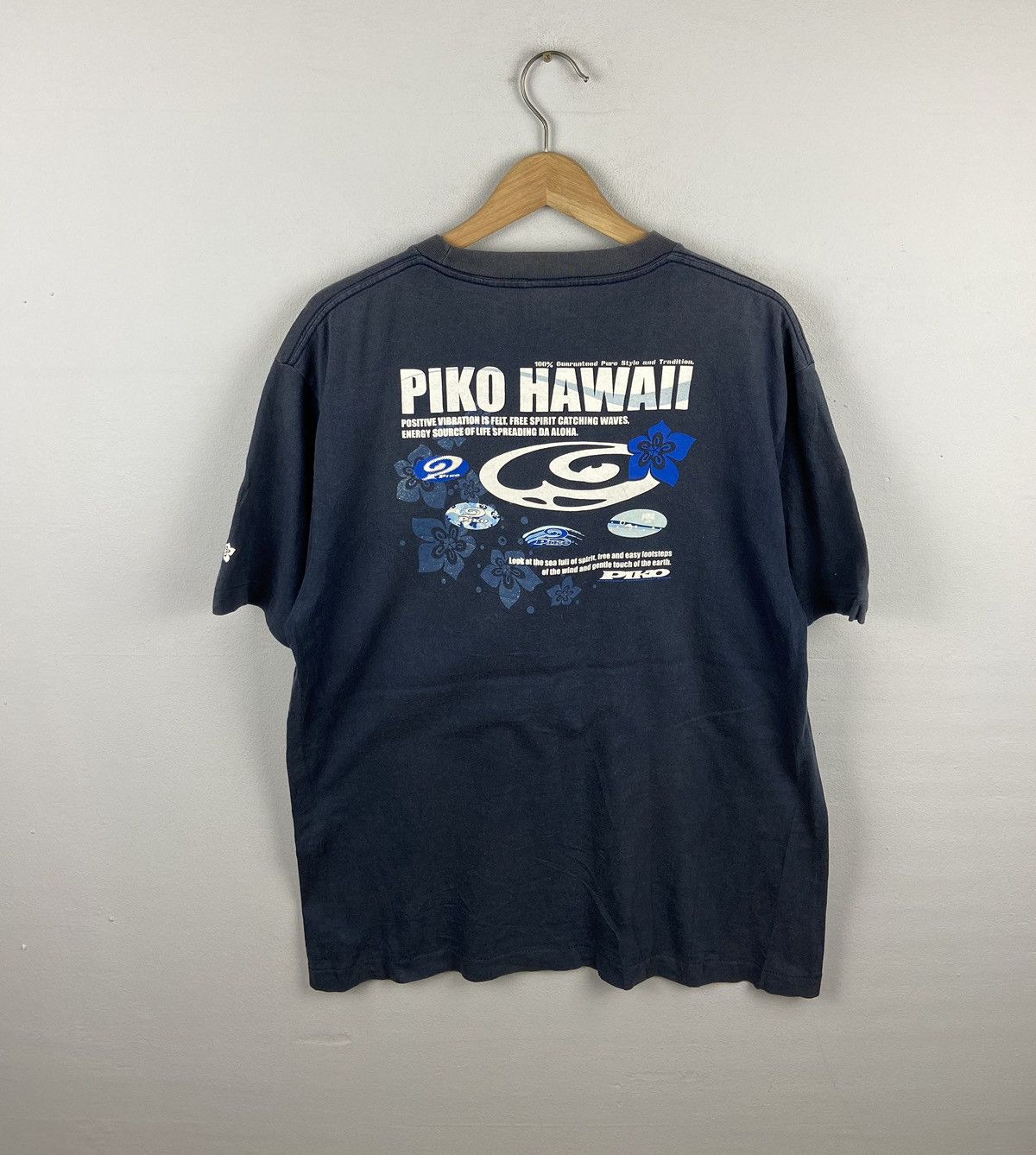 Vintage Vintage Piko Hawaii Surf Tee Size US L / EU 52-54 / 3 - 5 Thumbnail