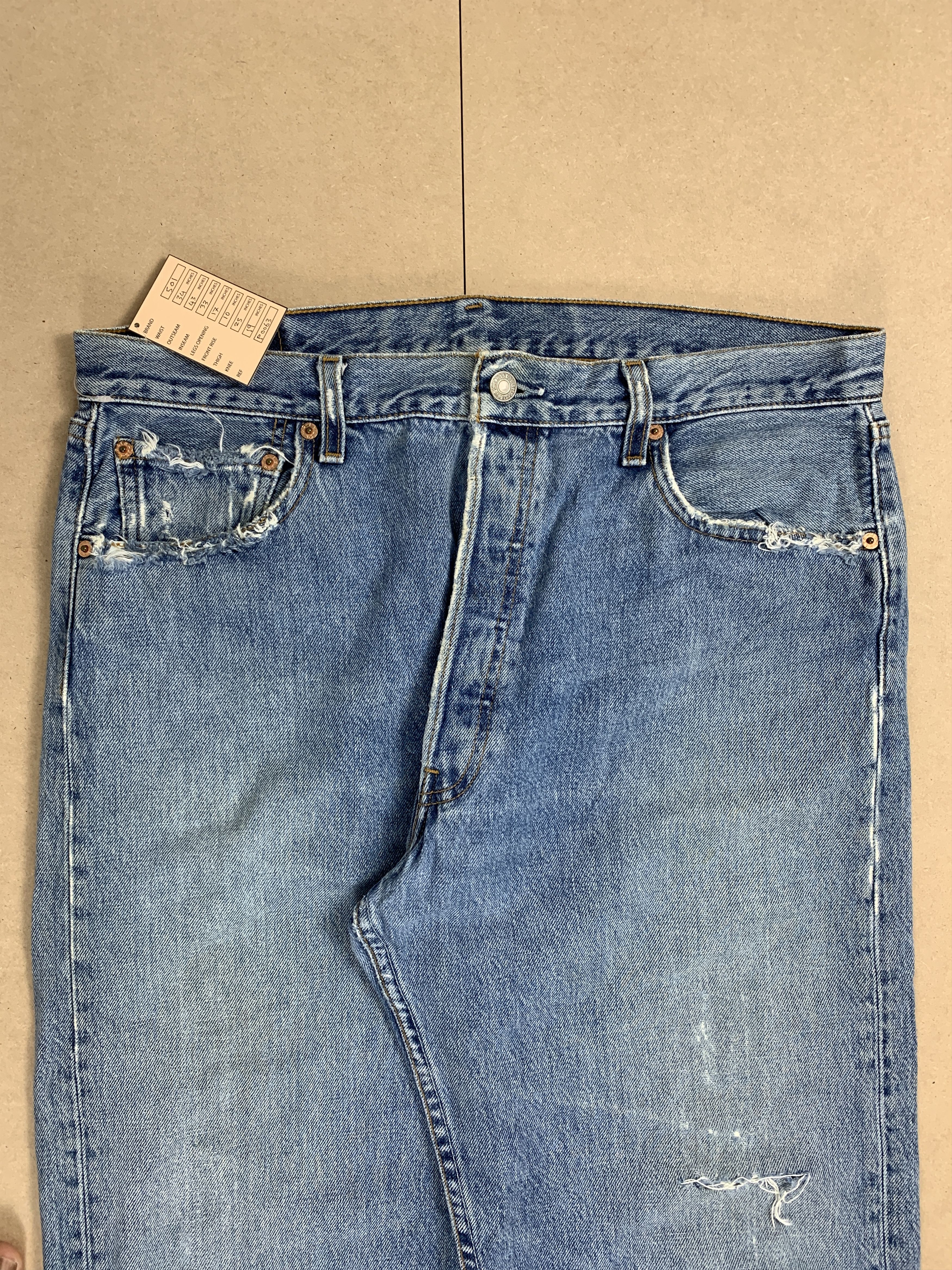 Levi's Vintage 90s LEVI'S 501 Distressed Faded Mid Blue Jeans P0063 Size US 34 / EU 50 - 3 Thumbnail