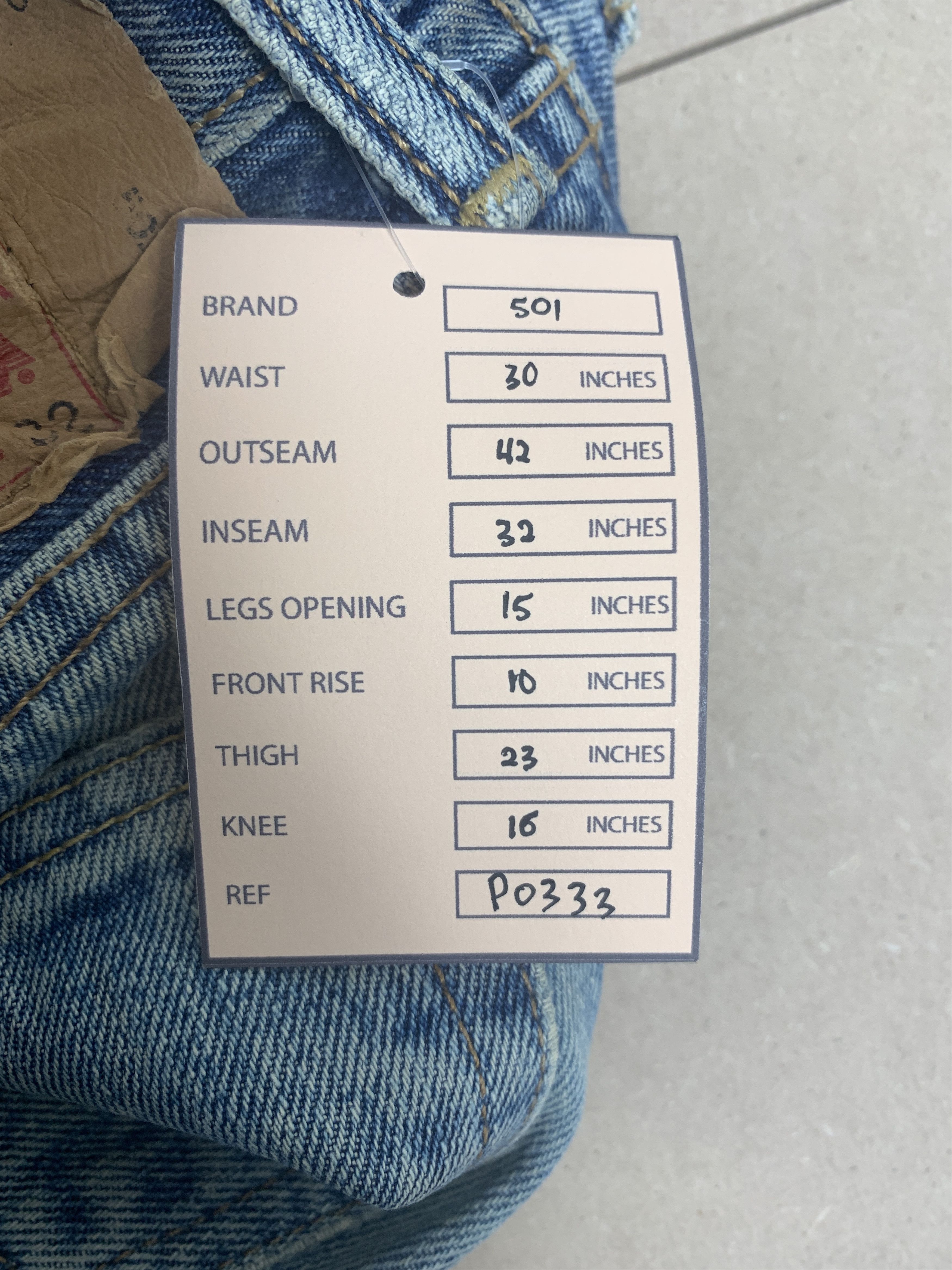 Levi's Vintage Levis 501 Straight Cut Faded Mid Wash Jeans P0333 Size US 30 / EU 46 - 21 Thumbnail