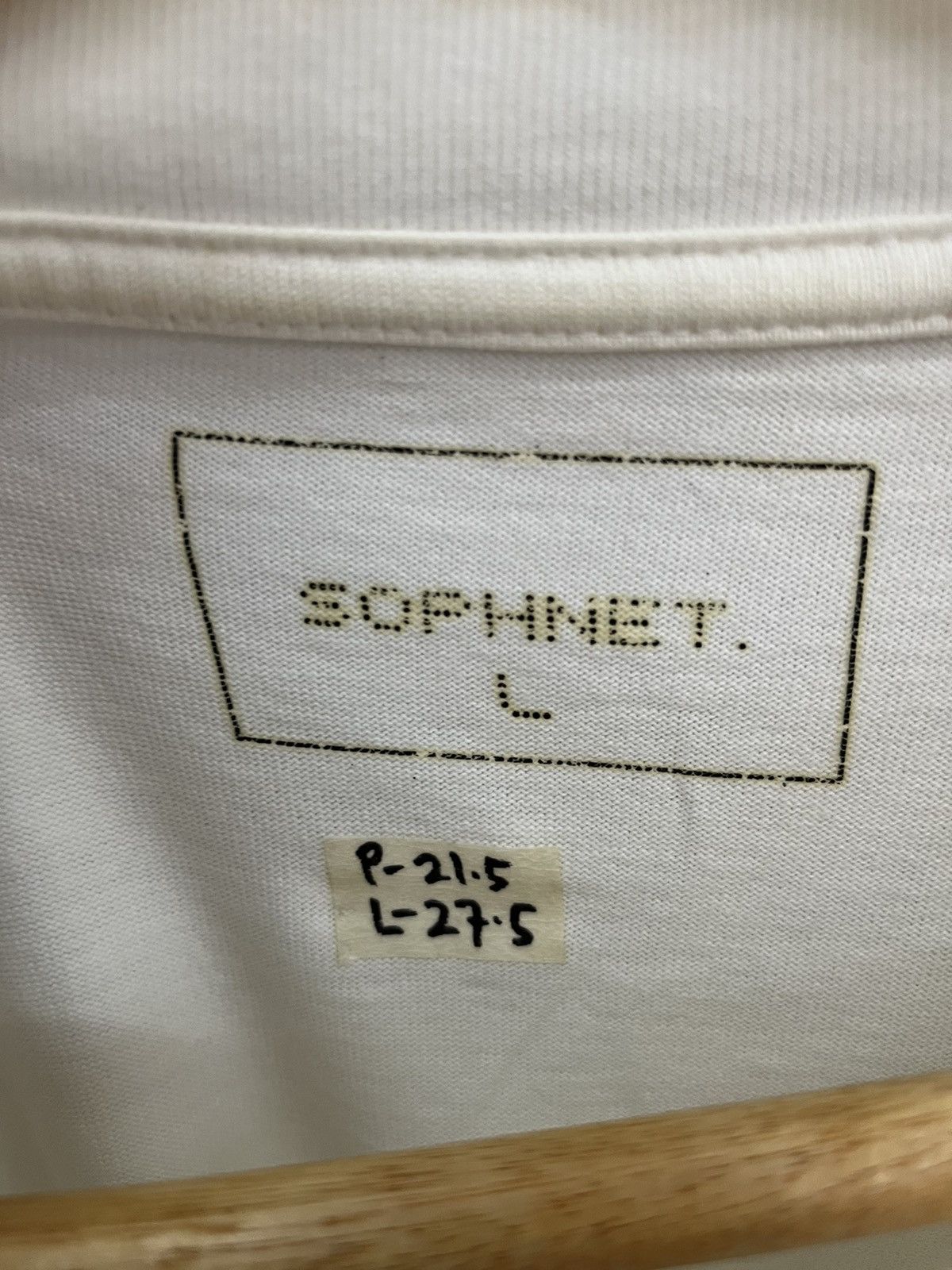 Sophnet. Sophnet Alphabet Photograpy By Sharon Elphick Size US L / EU 52-54 / 3 - 8 Thumbnail