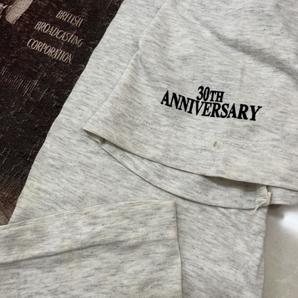 Band Tees Vintage 90s The Beatles 30th Anniversary Tshirt Size US L / EU 52-54 / 3 - 6 Thumbnail