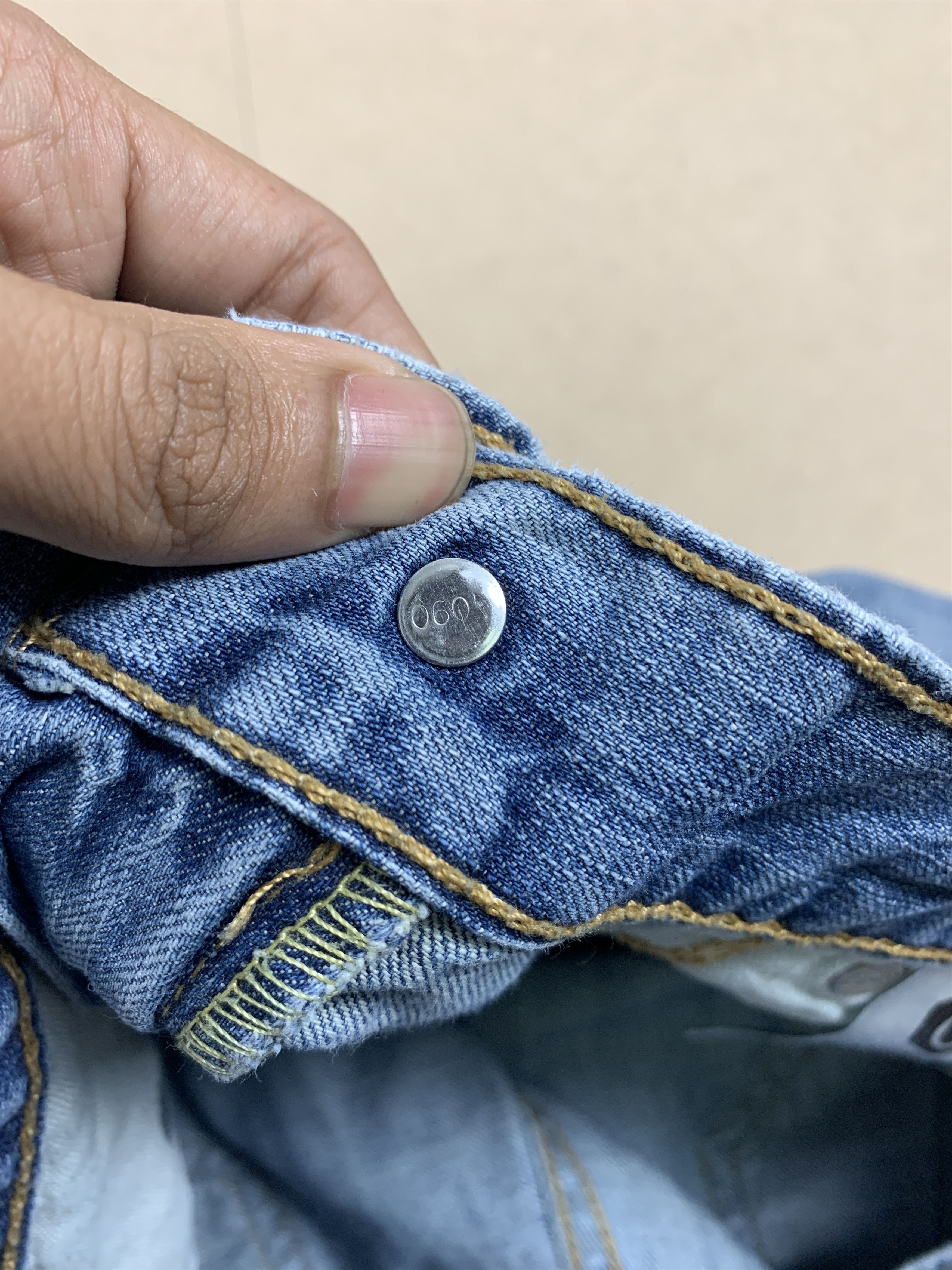 Levi's Vintage Levi's 527 Slim Bootcut Flared Faded Jeans P0097 Size US 34 / EU 50 - 16 Thumbnail