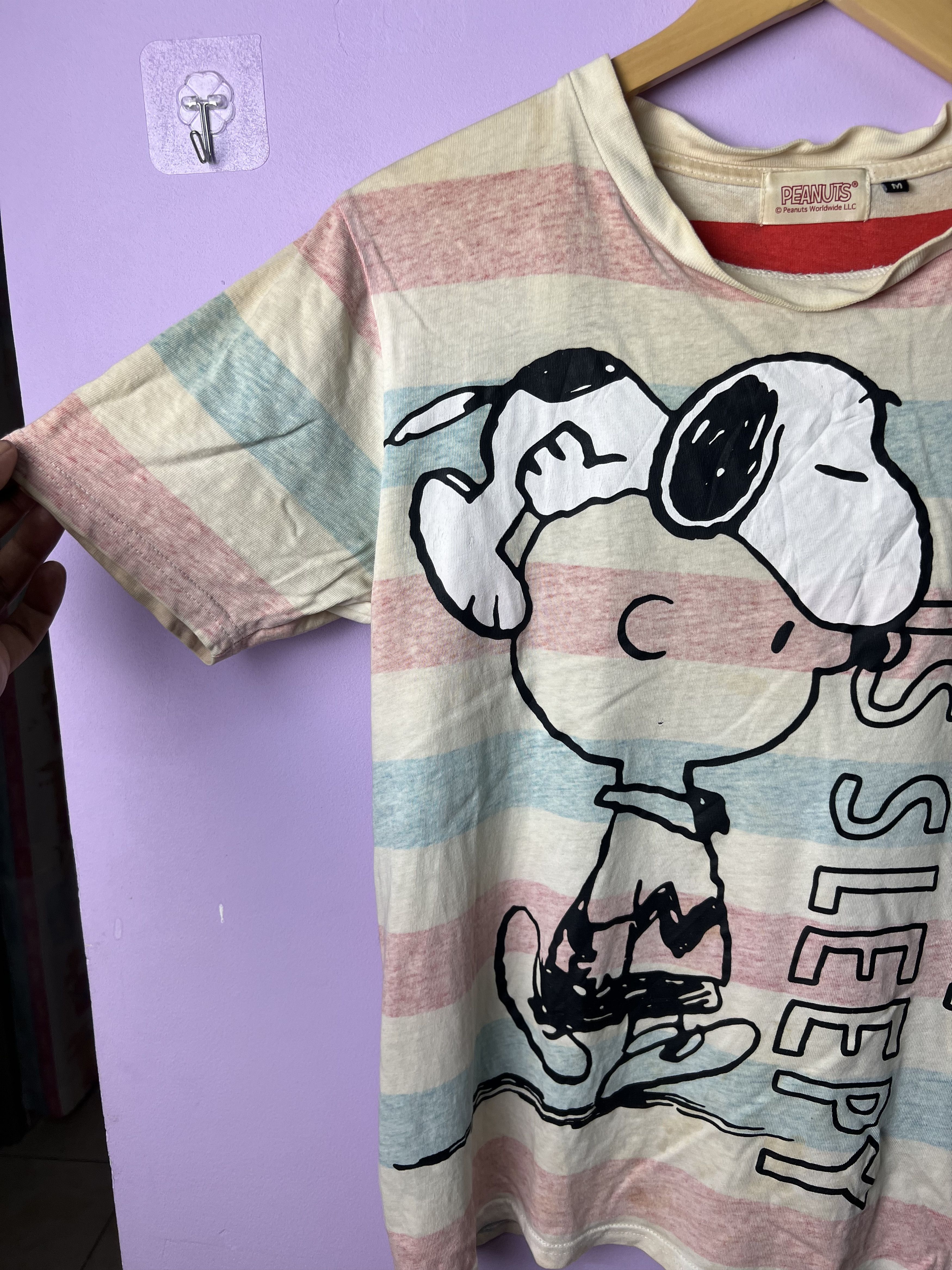 Cartoon Network 🔥Distressed Cream Stripe Snoopy Is Sleepy Tees Size US M / EU 48-50 / 2 - 8 Thumbnail