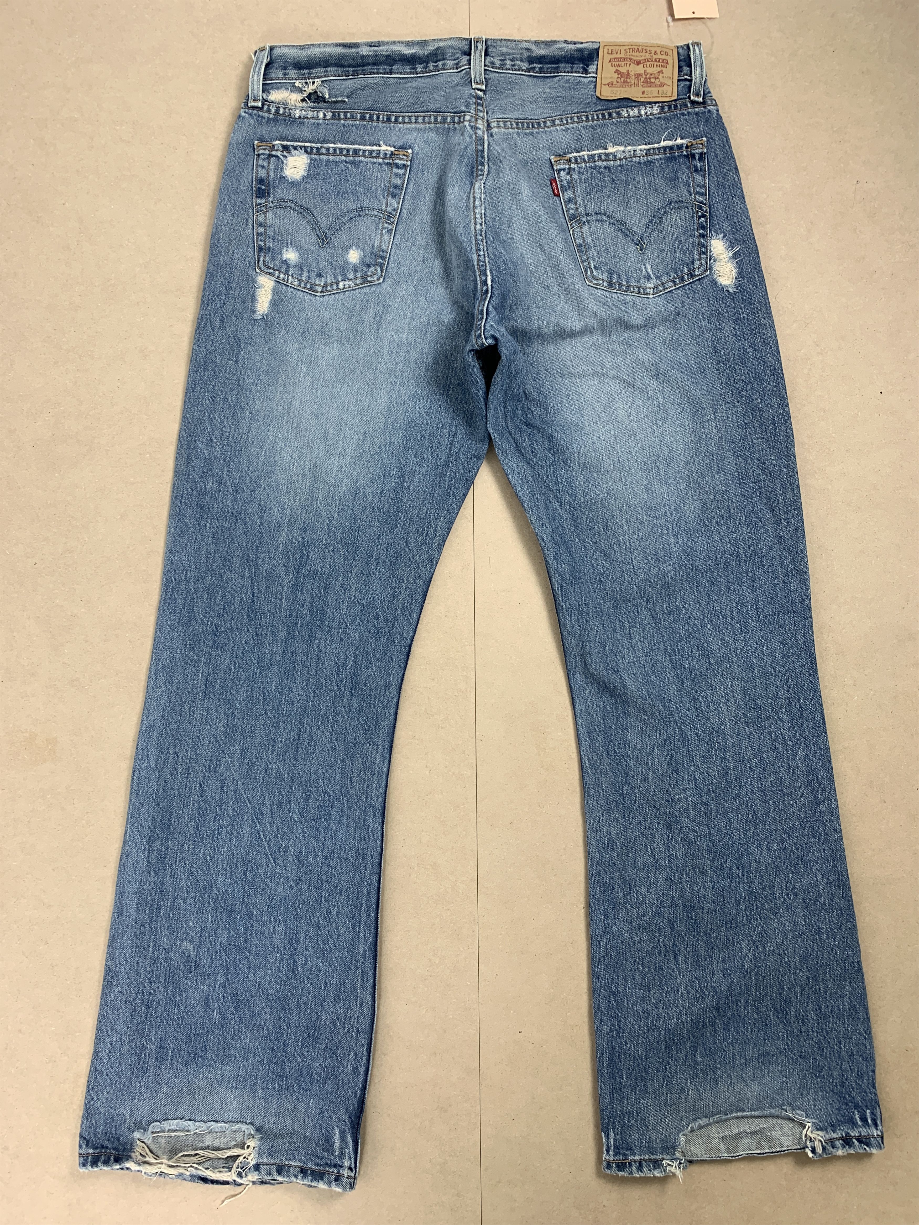 Levi's Vintage LEVIS 527 Flared Bootcut Distressed Jeans P0193 Size US 36 / EU 52 - 11 Thumbnail