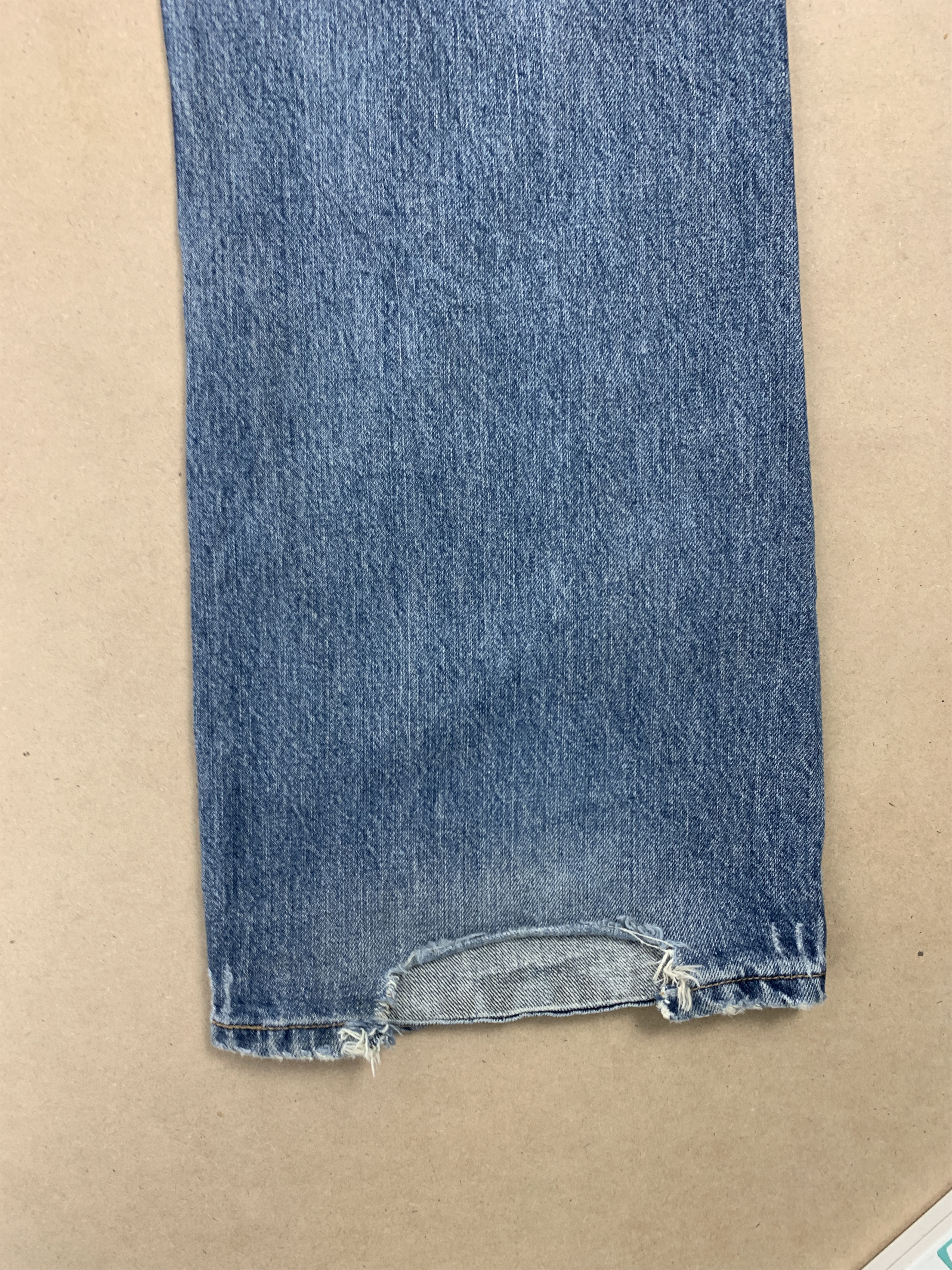 Levi's Vintage LEVIS 527 Flared Bootcut Distressed Jeans P0193 Size US 36 / EU 52 - 15 Thumbnail