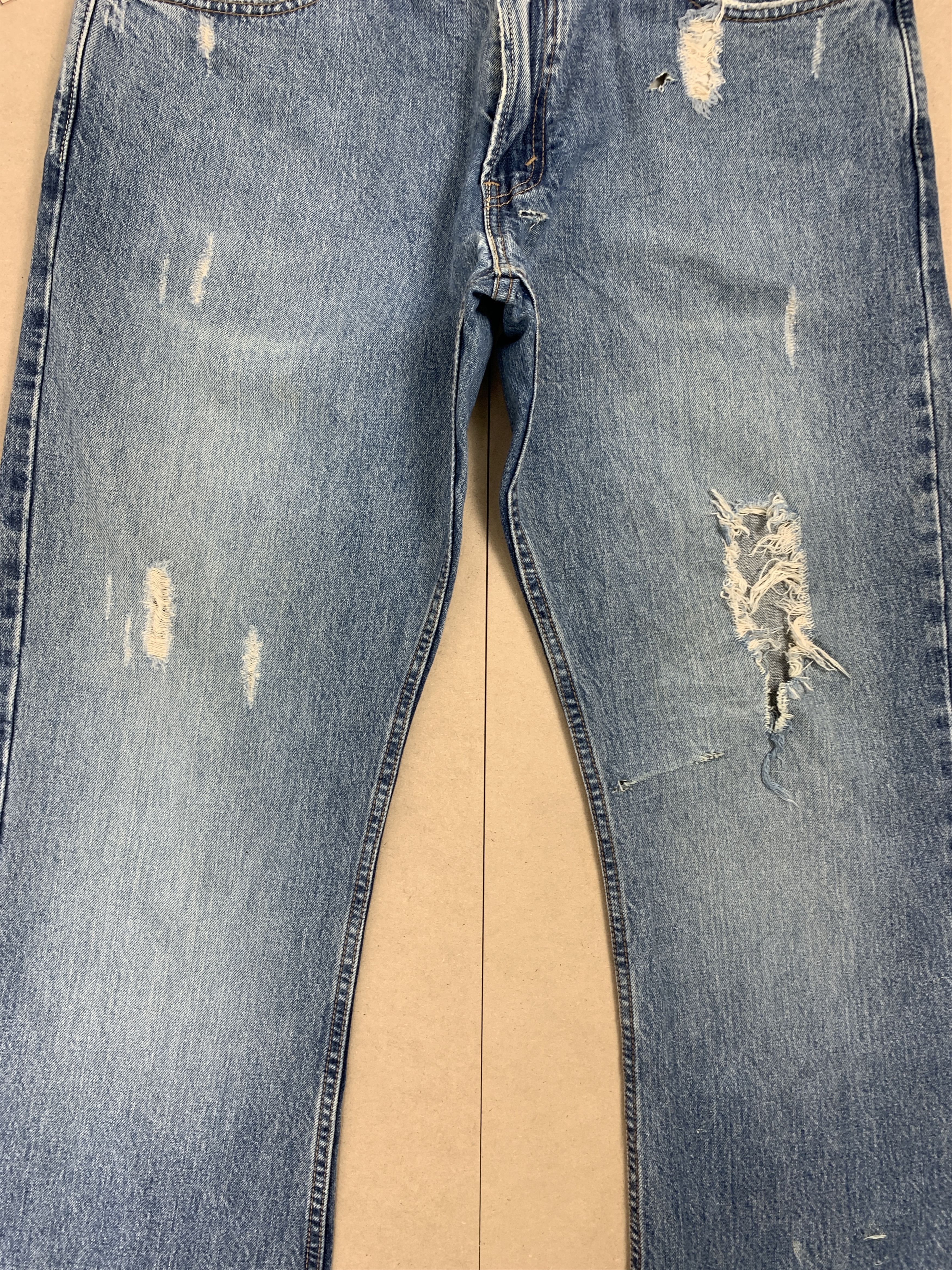 Levi's Vintage LEVIS 527 Flared Bootcut Distressed Jeans P0193 Size US 36 / EU 52 - 4 Thumbnail