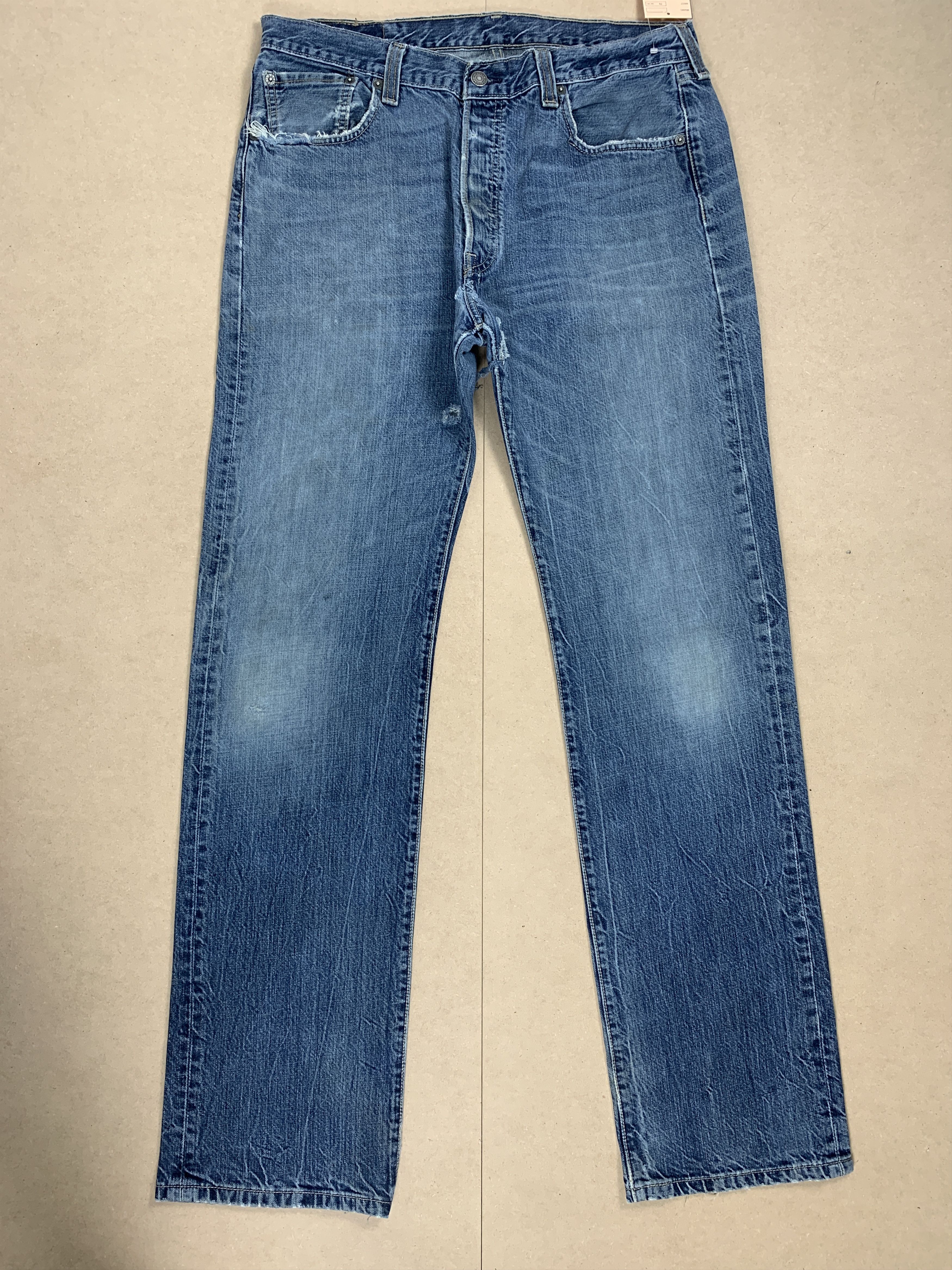 Levi's Vintage 90s Levis 501 Straight Cut Distressed Jeans P0260 Size US 34 / EU 50 - 1 Thumbnail