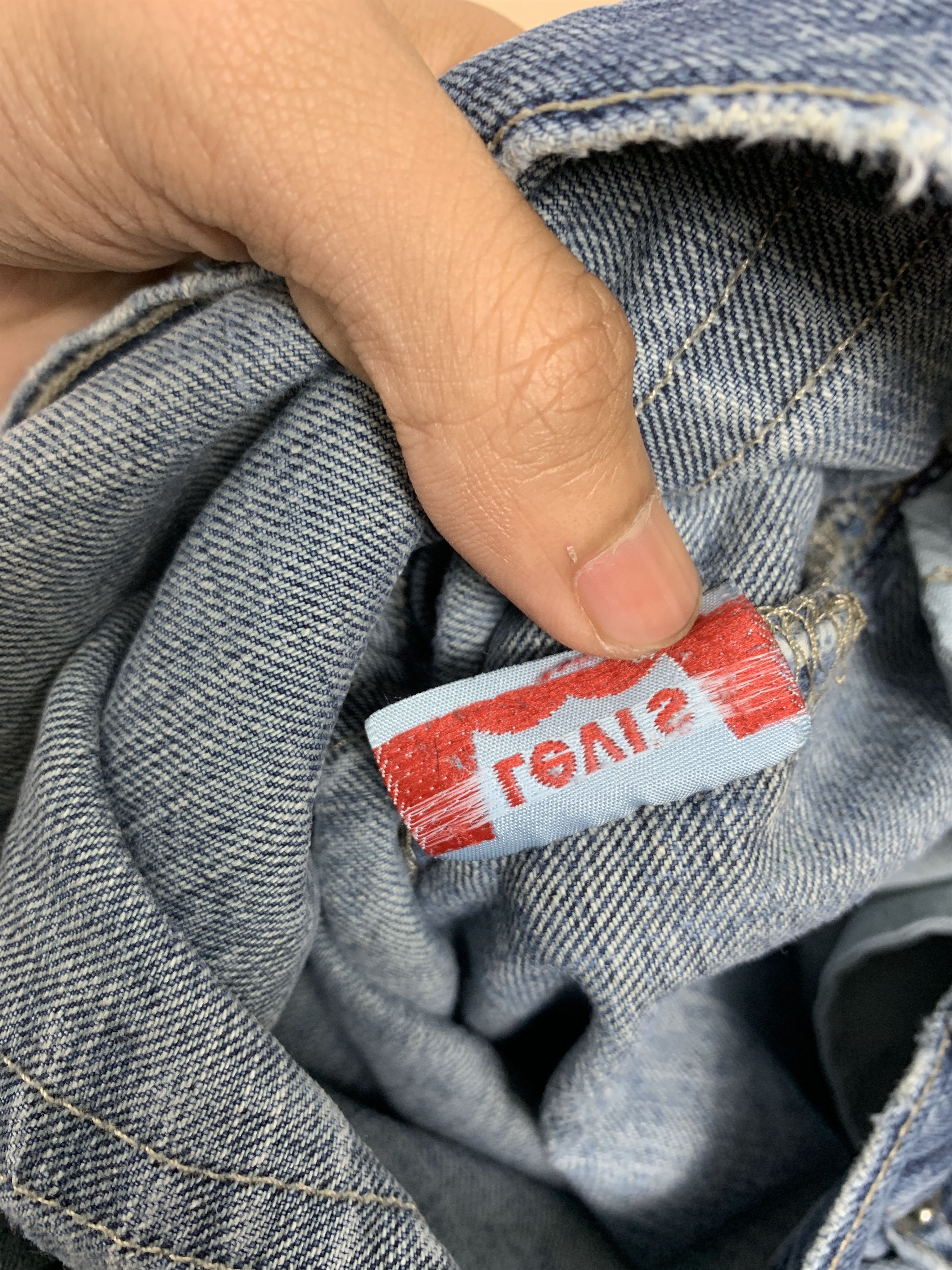 Levi's Vintage 90s Levis 501 Straight Cut Distressed Jeans P0260 Size US 34 / EU 50 - 19 Thumbnail