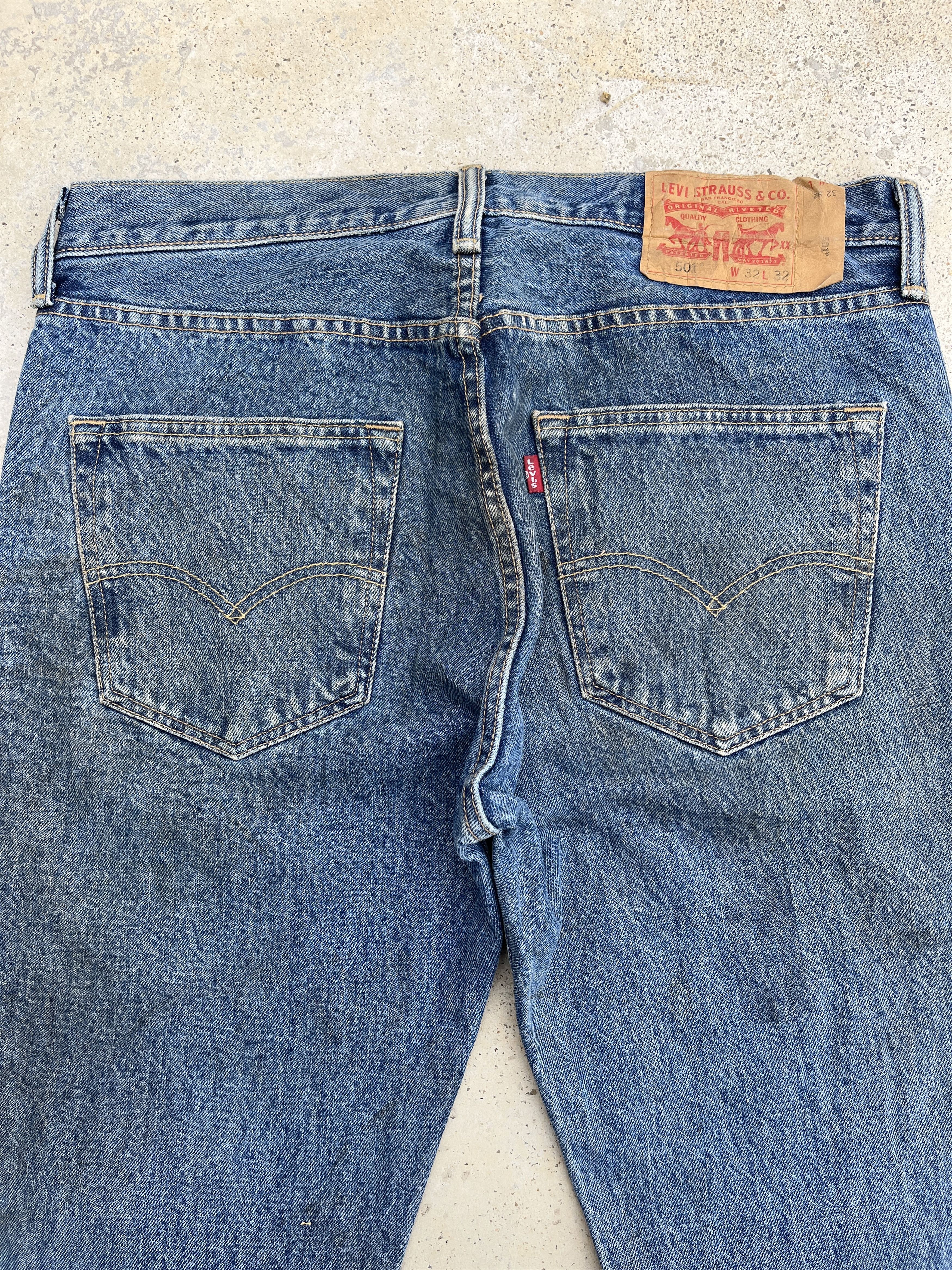 Levi's Vintage Levis 501 Distressed Jeans - J262 Size US 34 / EU 50 - 4 Thumbnail