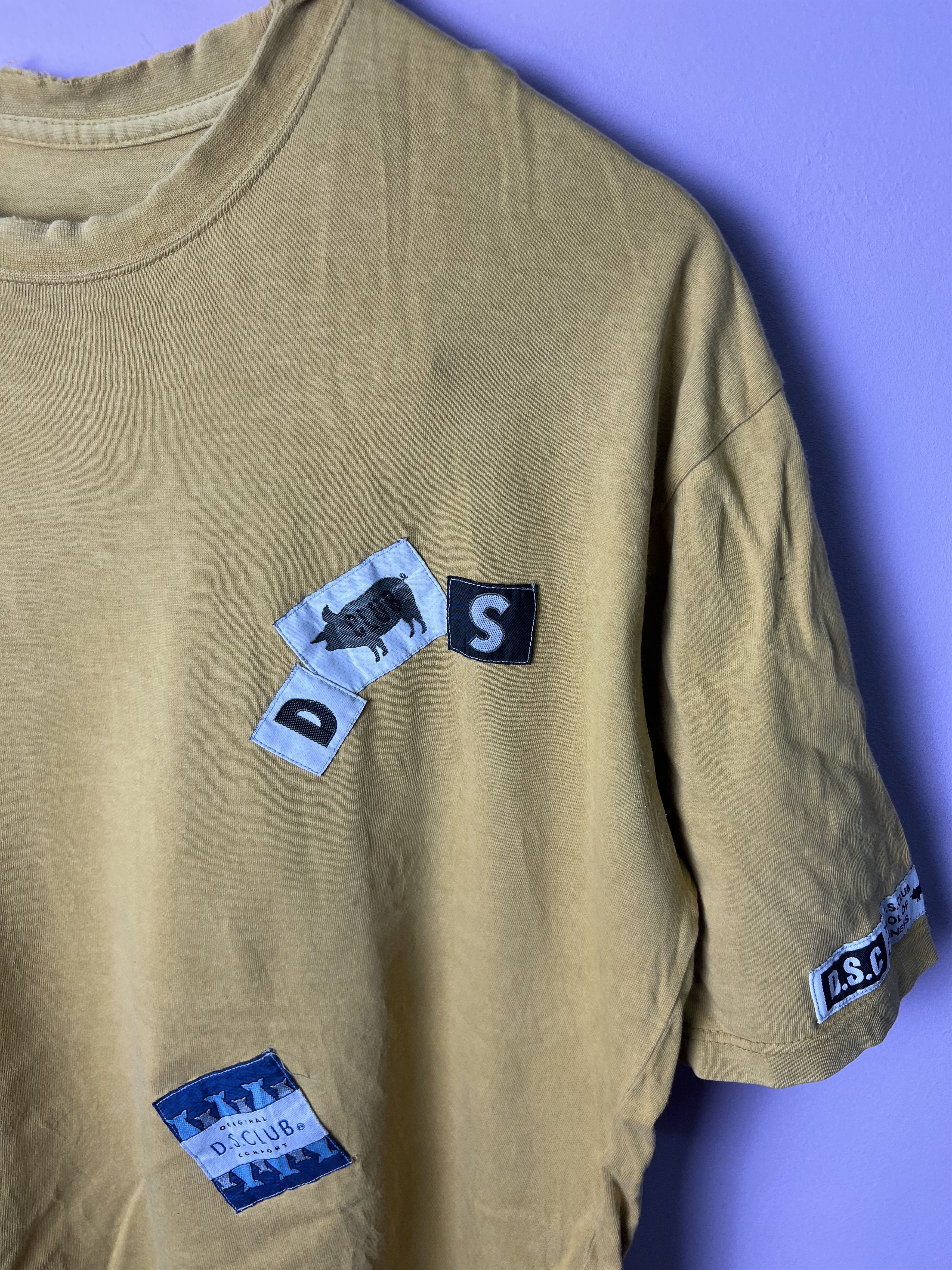 Japanese Brand 🔥Distressed Rare Drugs Store Club Patches Tees Size US M / EU 48-50 / 2 - 5 Thumbnail