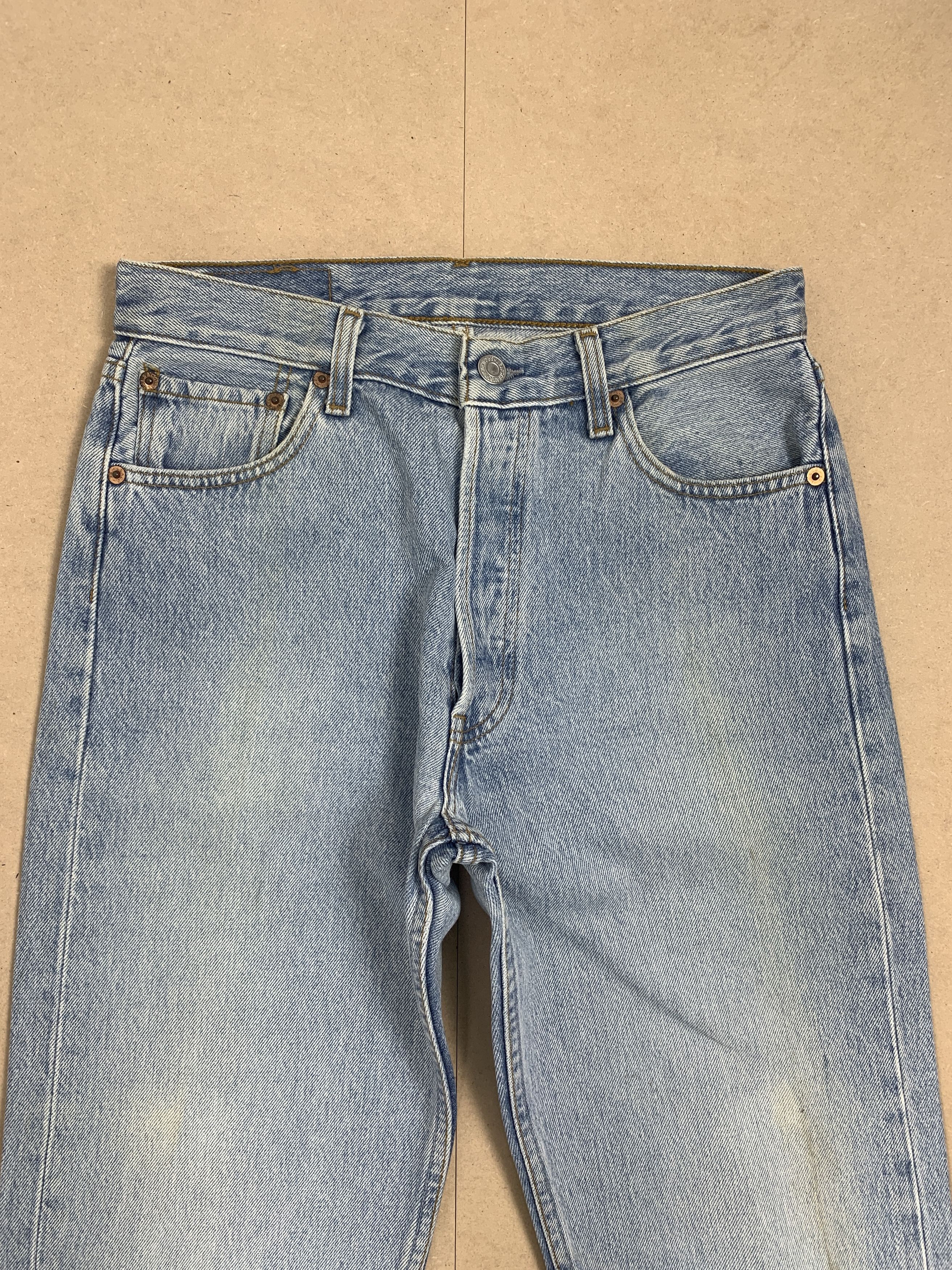 Levi's Vintage 90s Levis 501 Straight Cut Stone Wash Jeans P0223 Size US 28 / EU 44 - 2 Thumbnail