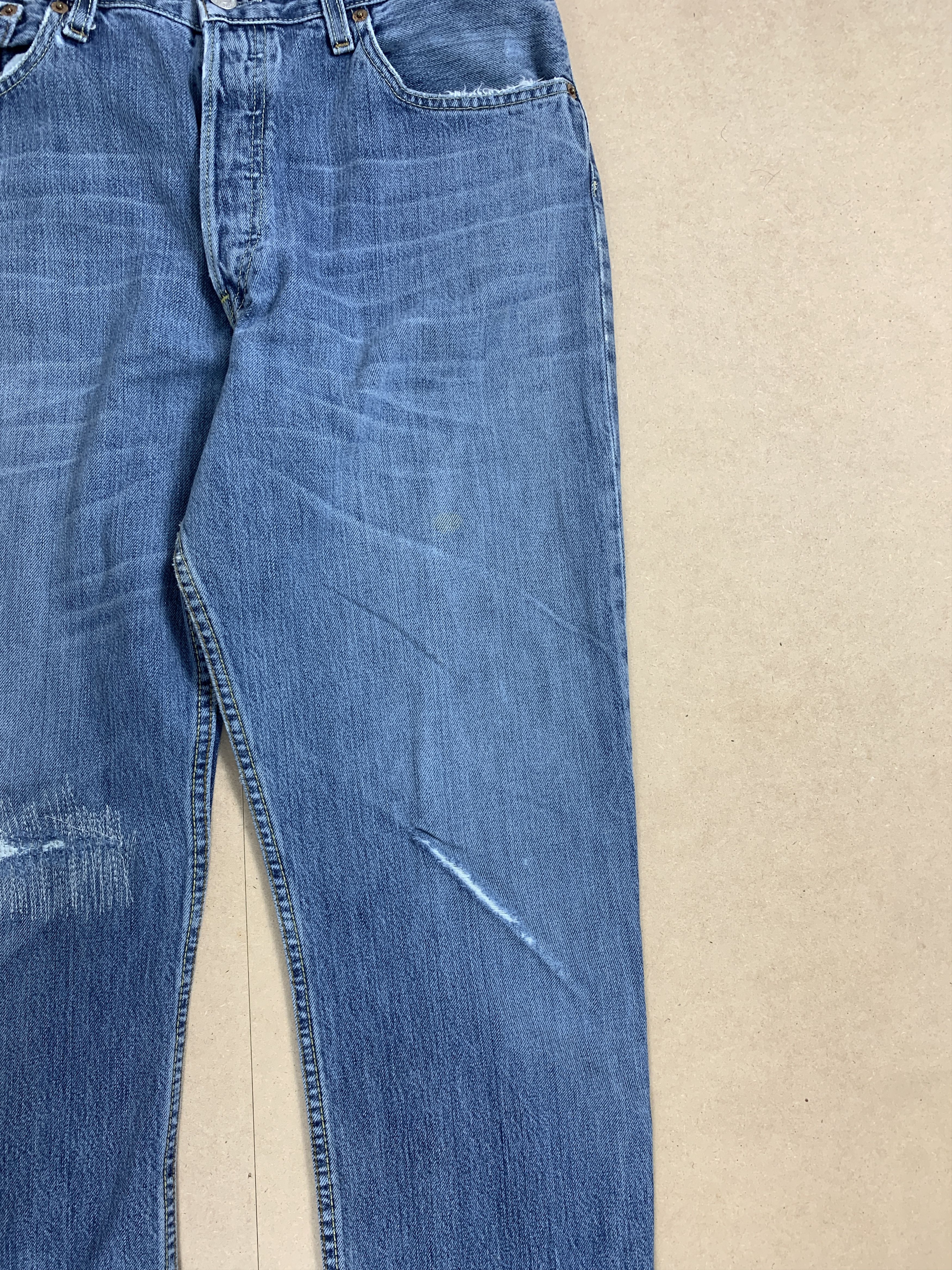 Levi's × Vintage Vintage Levi's 501 Distresse Blue Jeans Size US 29 - 9 Thumbnail