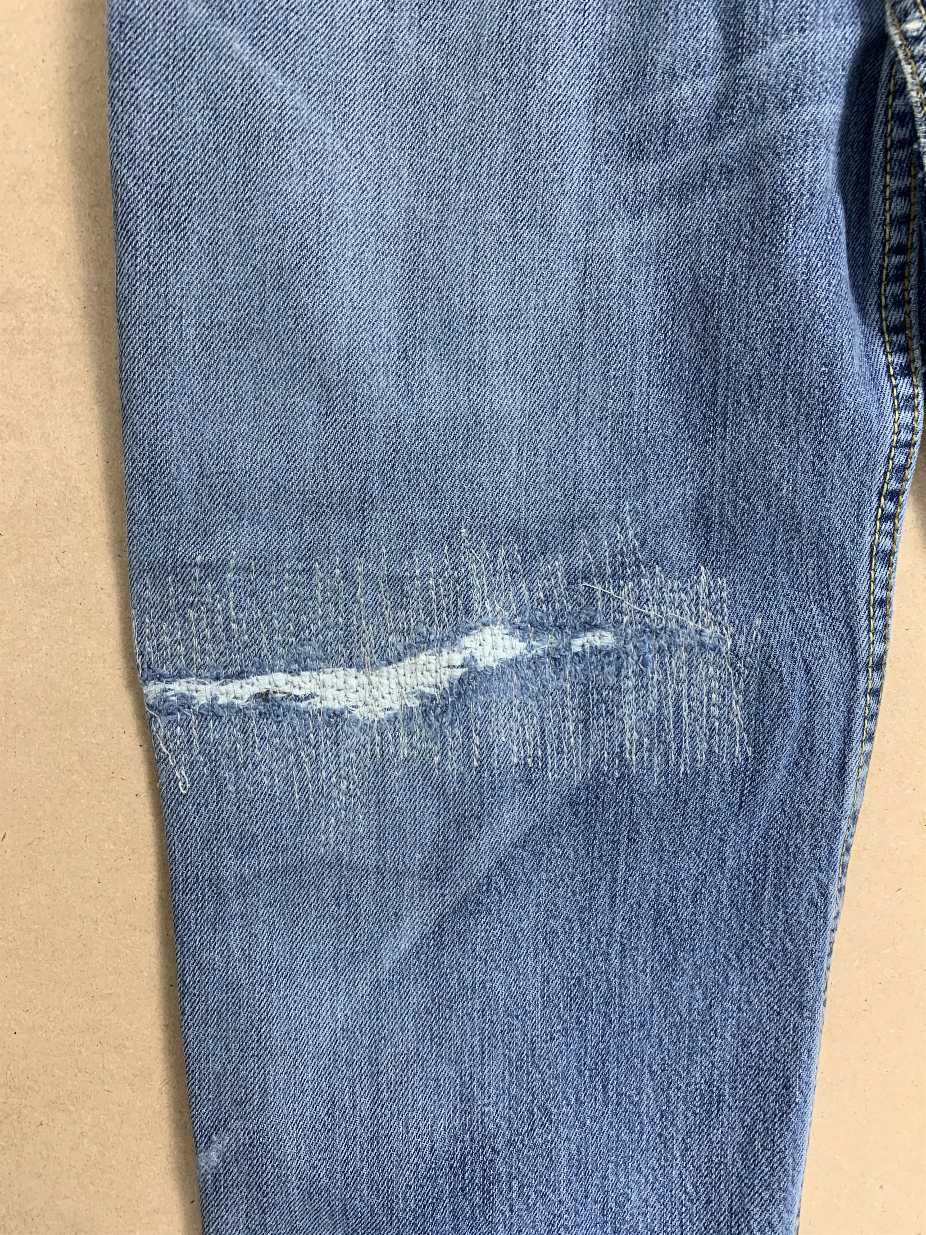 Levi's × Vintage Vintage Levi's 501 Distresse Blue Jeans Size US 29 - 8 Thumbnail