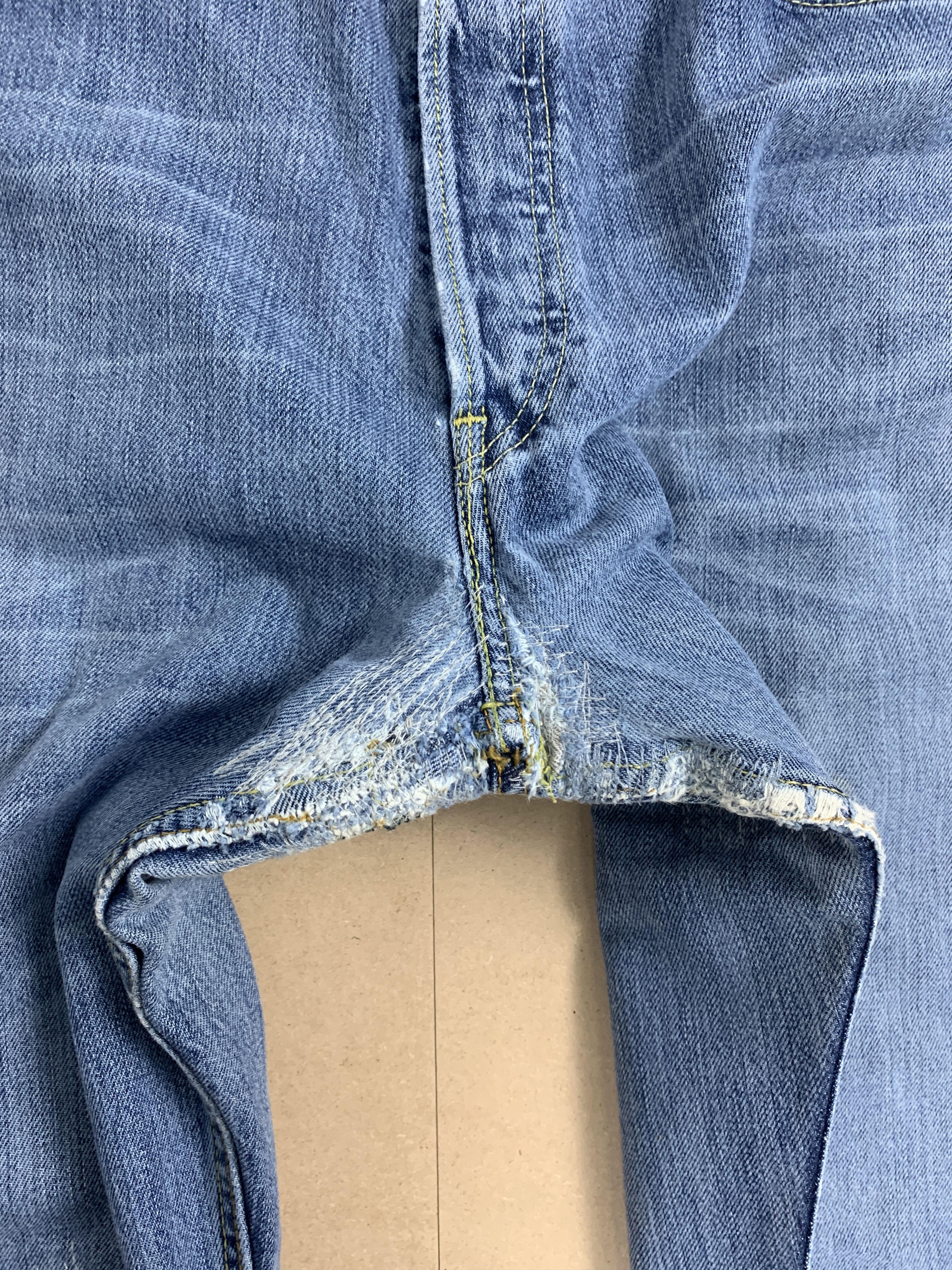 Levi's × Vintage Vintage Levi's 501 Distresse Blue Jeans Size US 29 - 11 Thumbnail