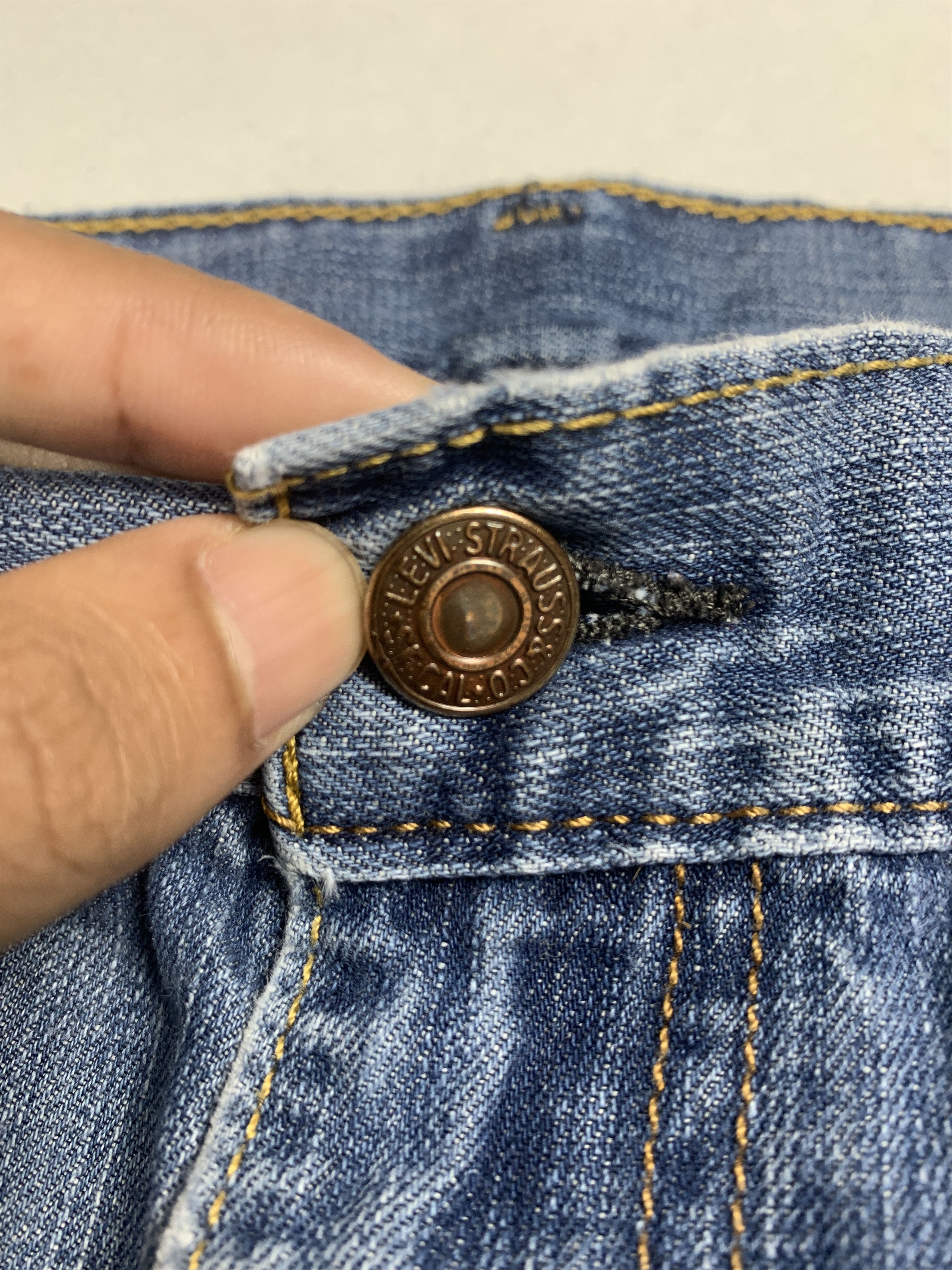 Levi's Vintage Levis 514 Blue Denim Jeans Size US 36 / EU 52 - 10 Thumbnail