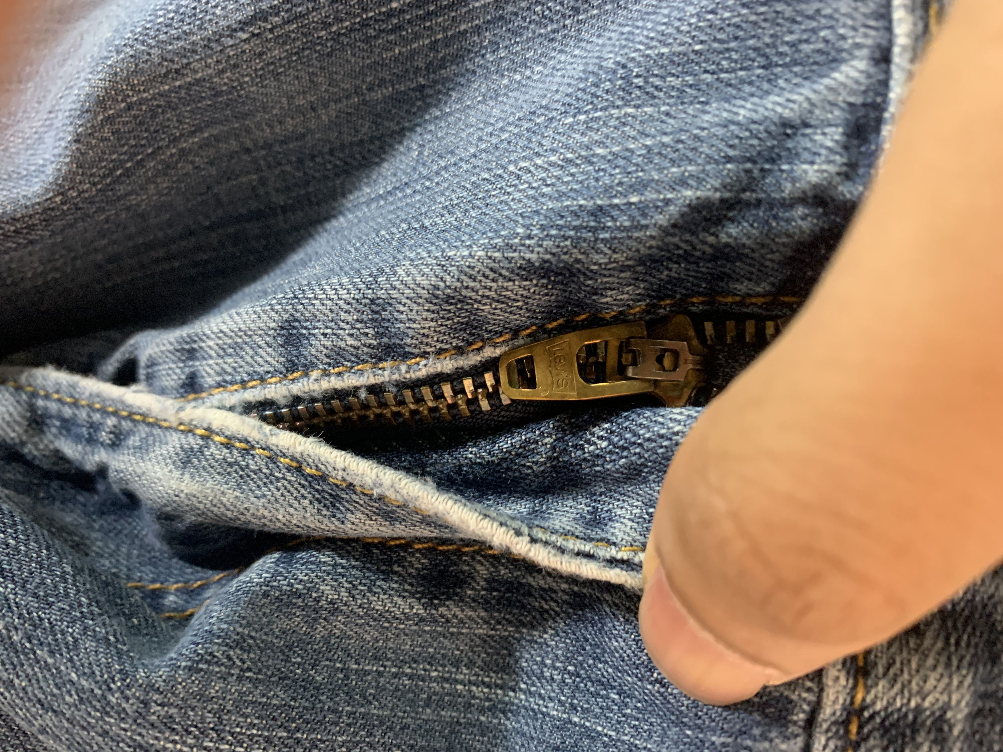 Levi's Vintage Levis 514 Blue Denim Jeans Size US 36 / EU 52 - 25 Thumbnail