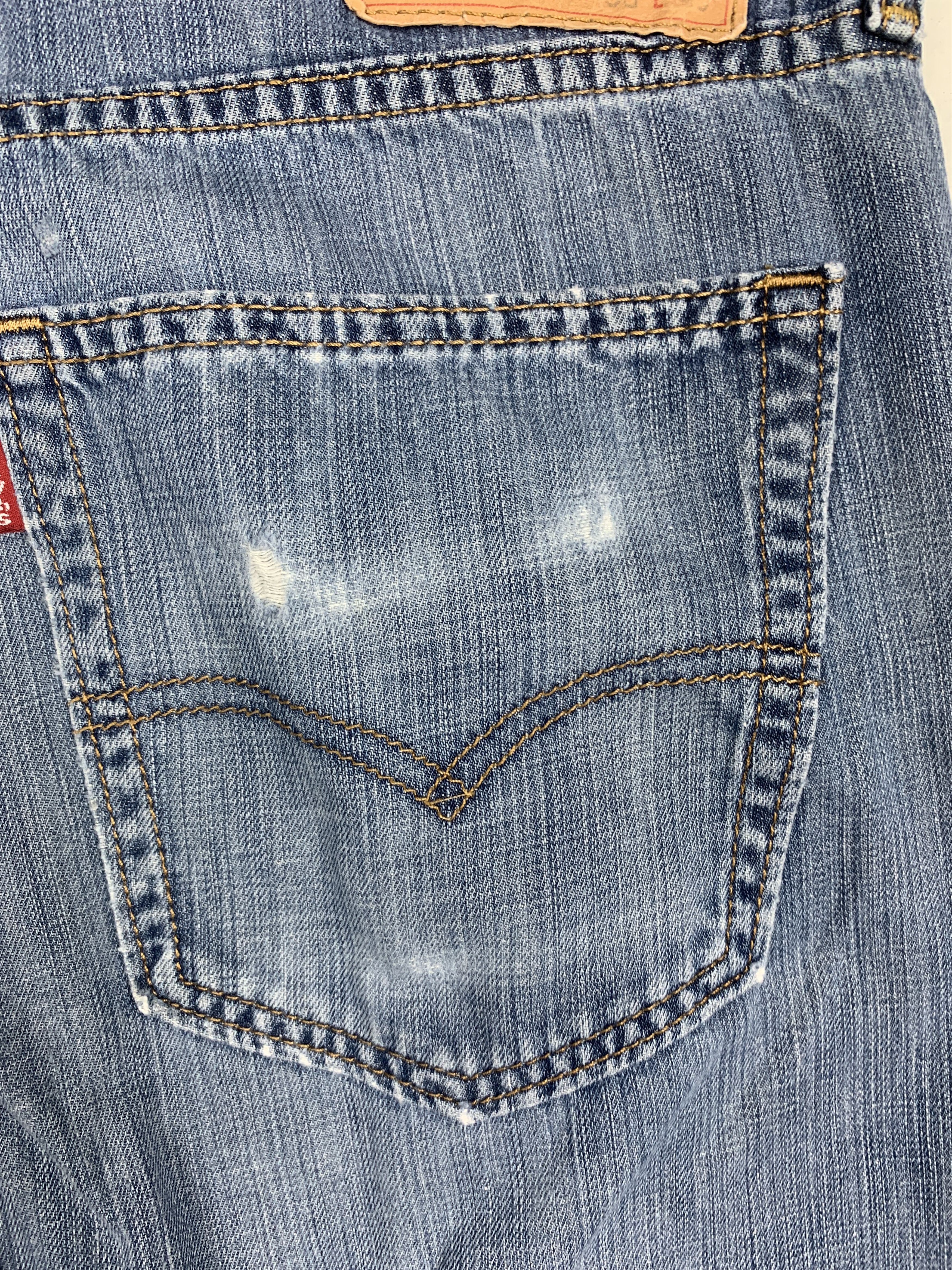 Levi's Vintage Levis 514 Blue Denim Jeans Size US 36 / EU 52 - 24 Thumbnail