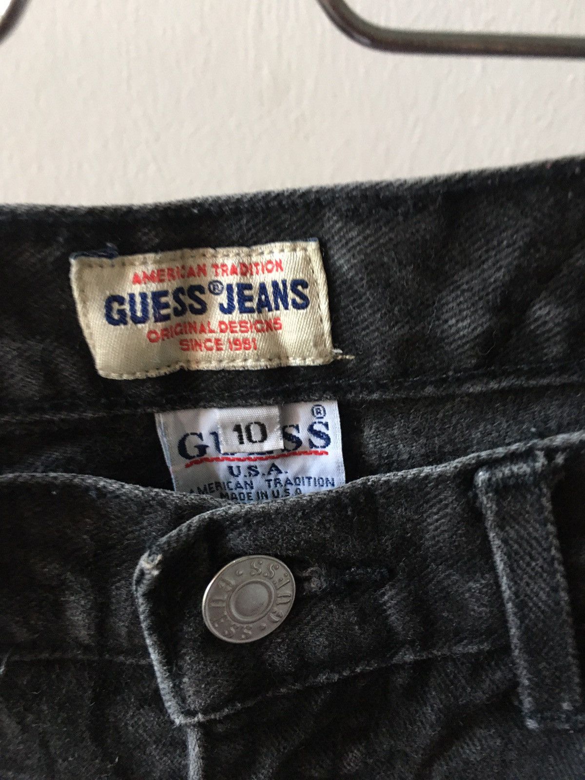 Guess vintage guess faded black denim Size US 26 / EU 42 - 2 Thumbnail