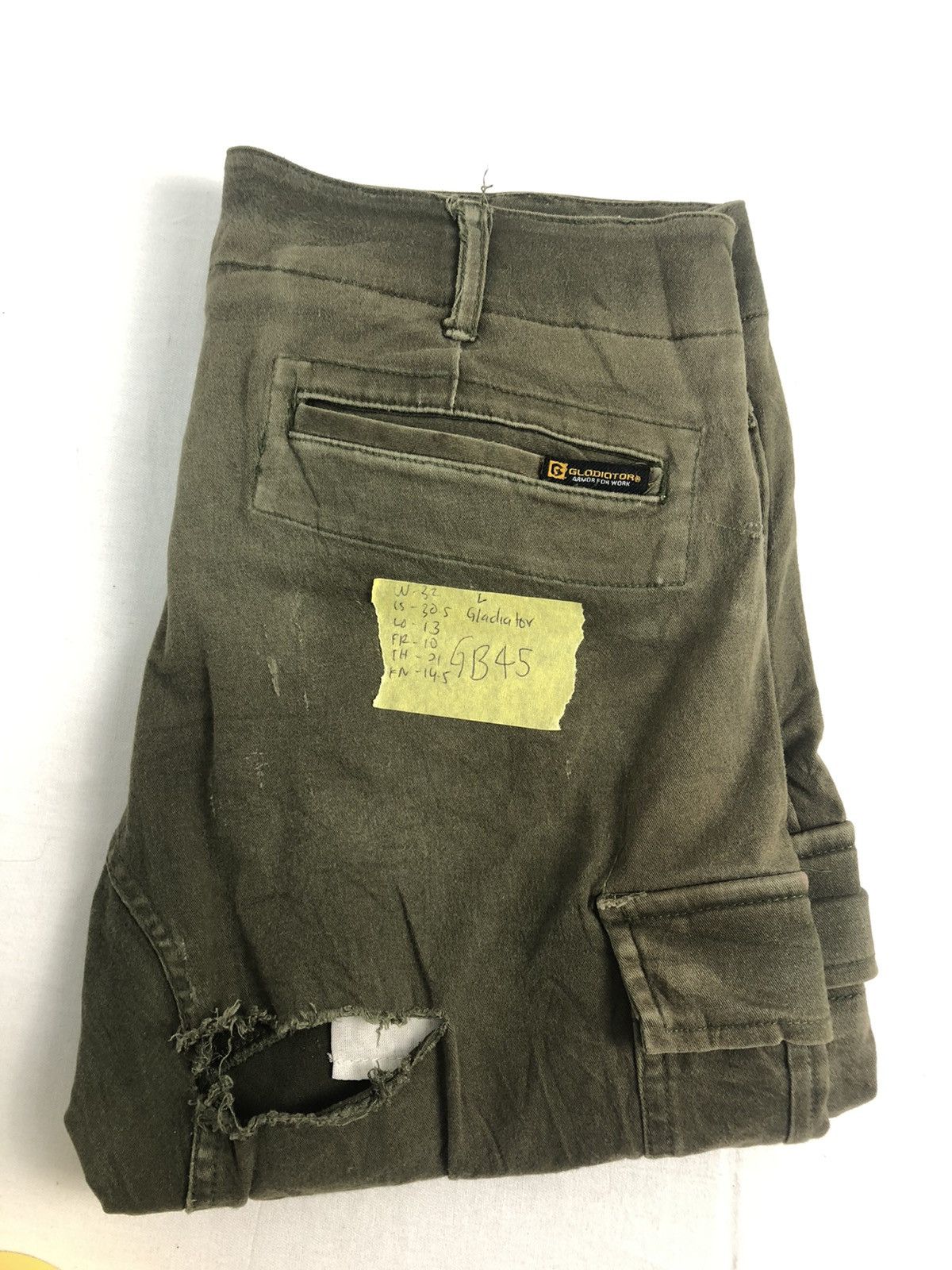 Japanese Brand Distressed GLADIATOR Armor Balmain Stretchable Cargo Pants Size US 32 / EU 48 - 19 Thumbnail