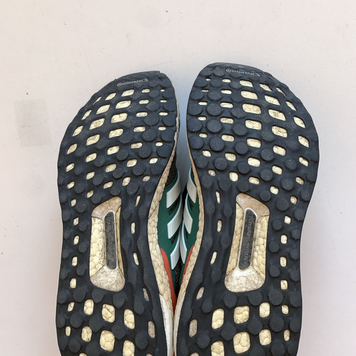 Adidas Adidas Ultraboost 4.0 ‘Miami Hurricanes’ Size US 8 Sneakers Size US 8 / EU 41 - 4 Thumbnail