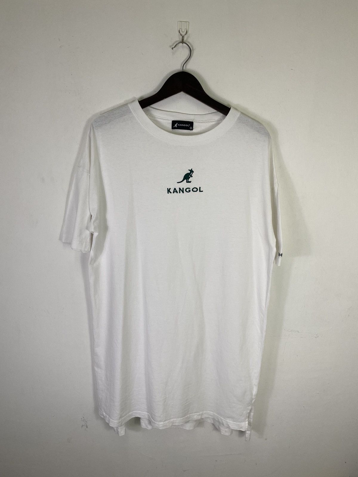 Kangol × Vintage OFFER🔥Vintage Kangol Center Logo Baggy T Shirt Size US L / EU 52-54 / 3 - 1 Thumbnail