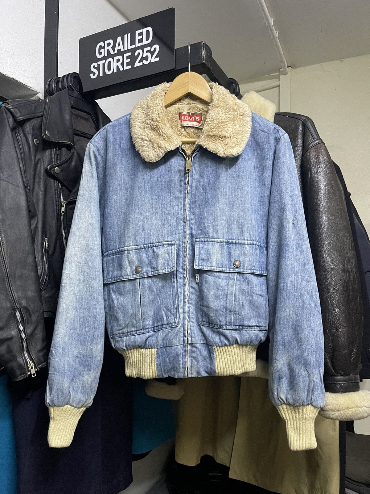 Levi's Vintage Clothing TRUE VINTAGE 70s LEVIS DENIM SHERPA JACKET Size US S / EU 44-46 / 1 - 1 Thumbnail