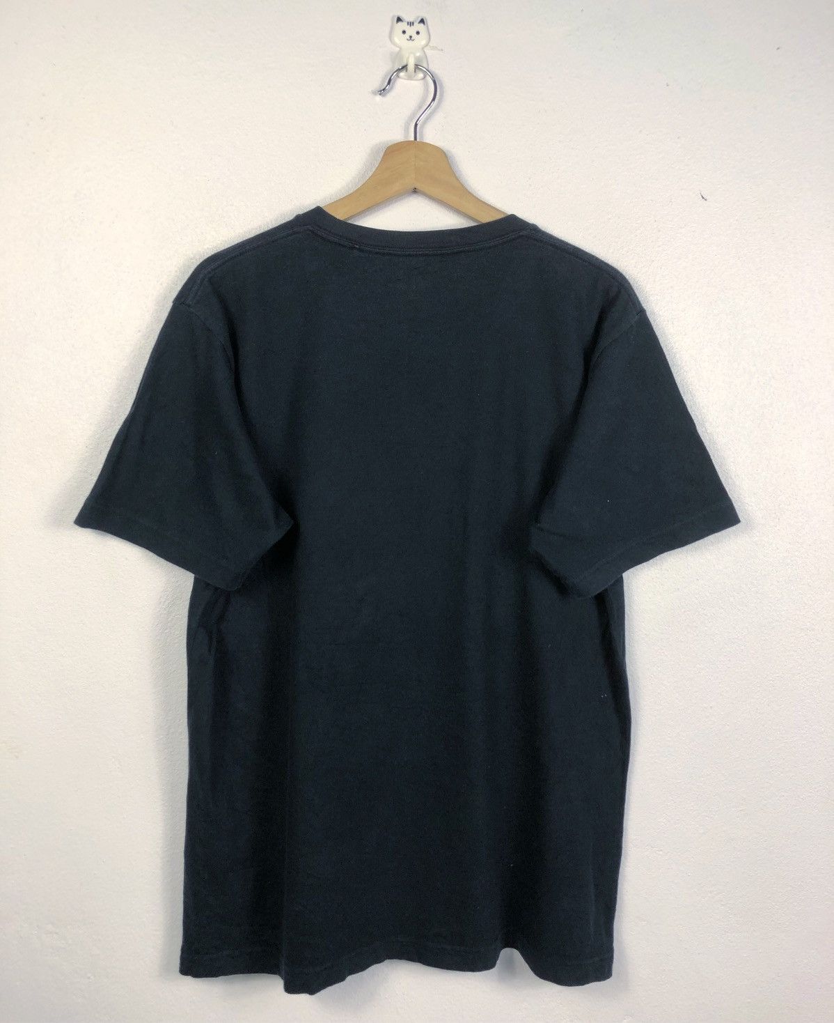 Uniqlo Uniqlo X Musee de Louvre X Peter Saville Mona Lisa Tee Size US L / EU 52-54 / 3 - 7 Thumbnail