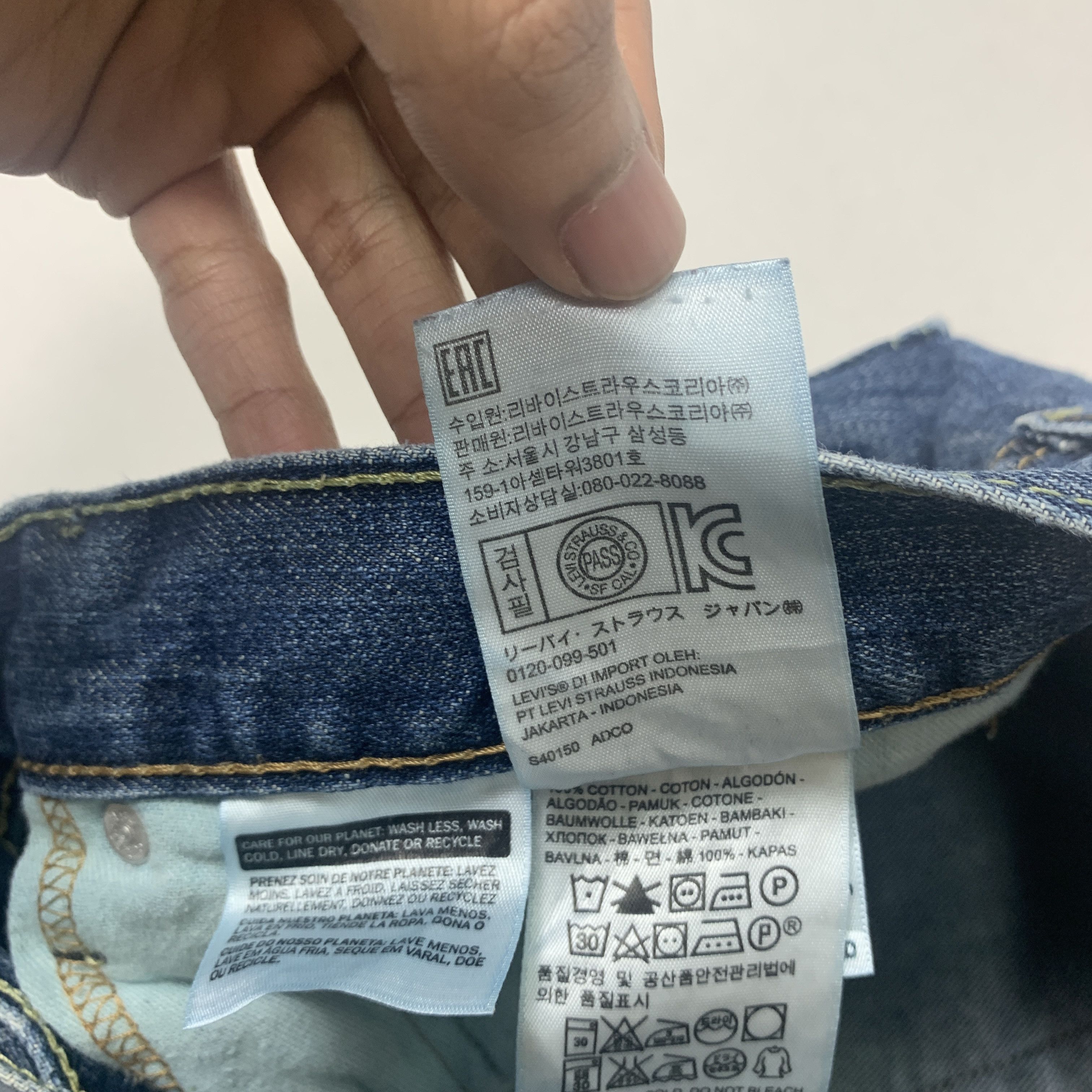 Levi's Vintage LEVI'S 527 Flared Boot Cut Faded Jeans P0023 Size US 38 / EU 54 - 16 Thumbnail