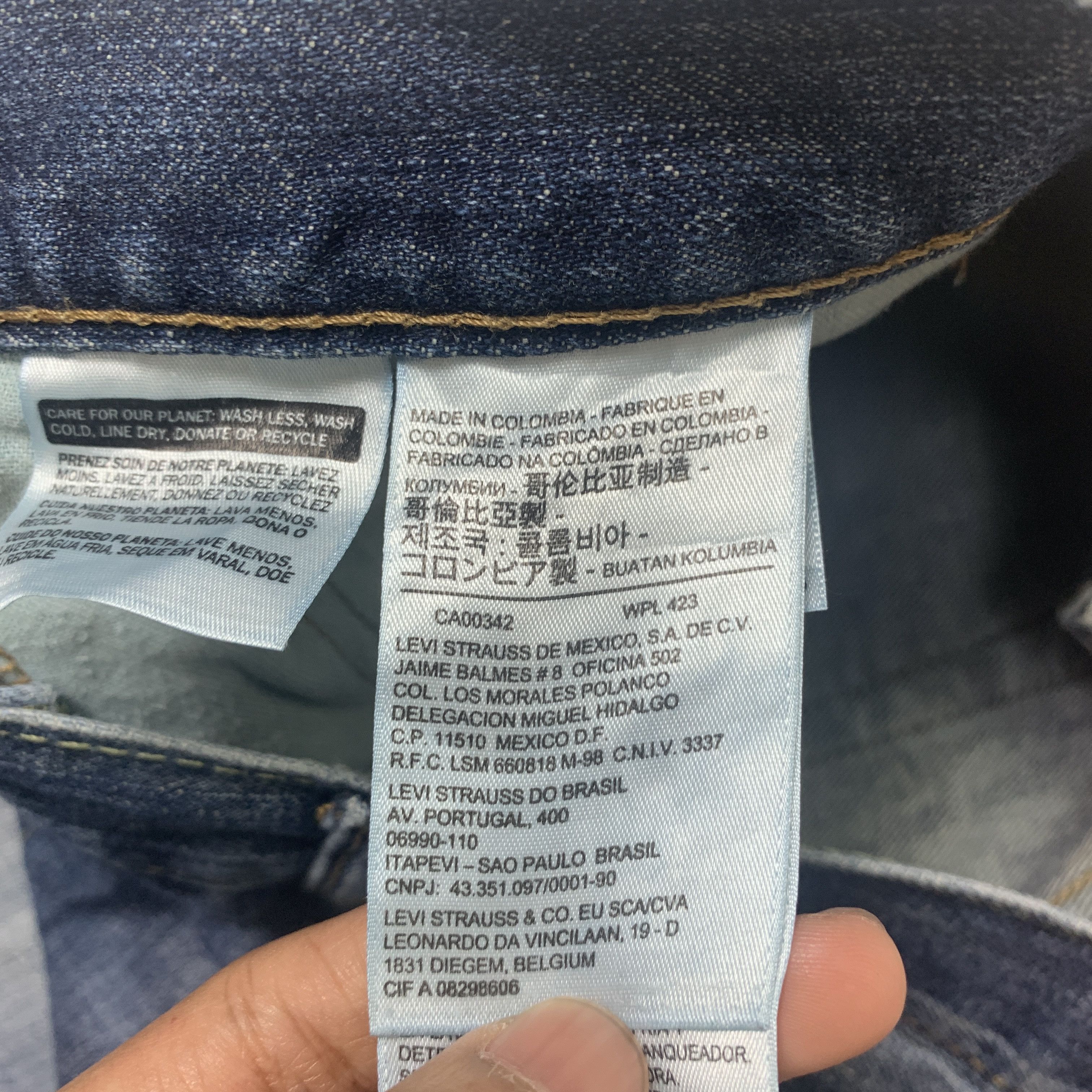 Levi's Vintage LEVI'S 527 Flared Boot Cut Faded Jeans P0023 Size US 38 / EU 54 - 14 Thumbnail