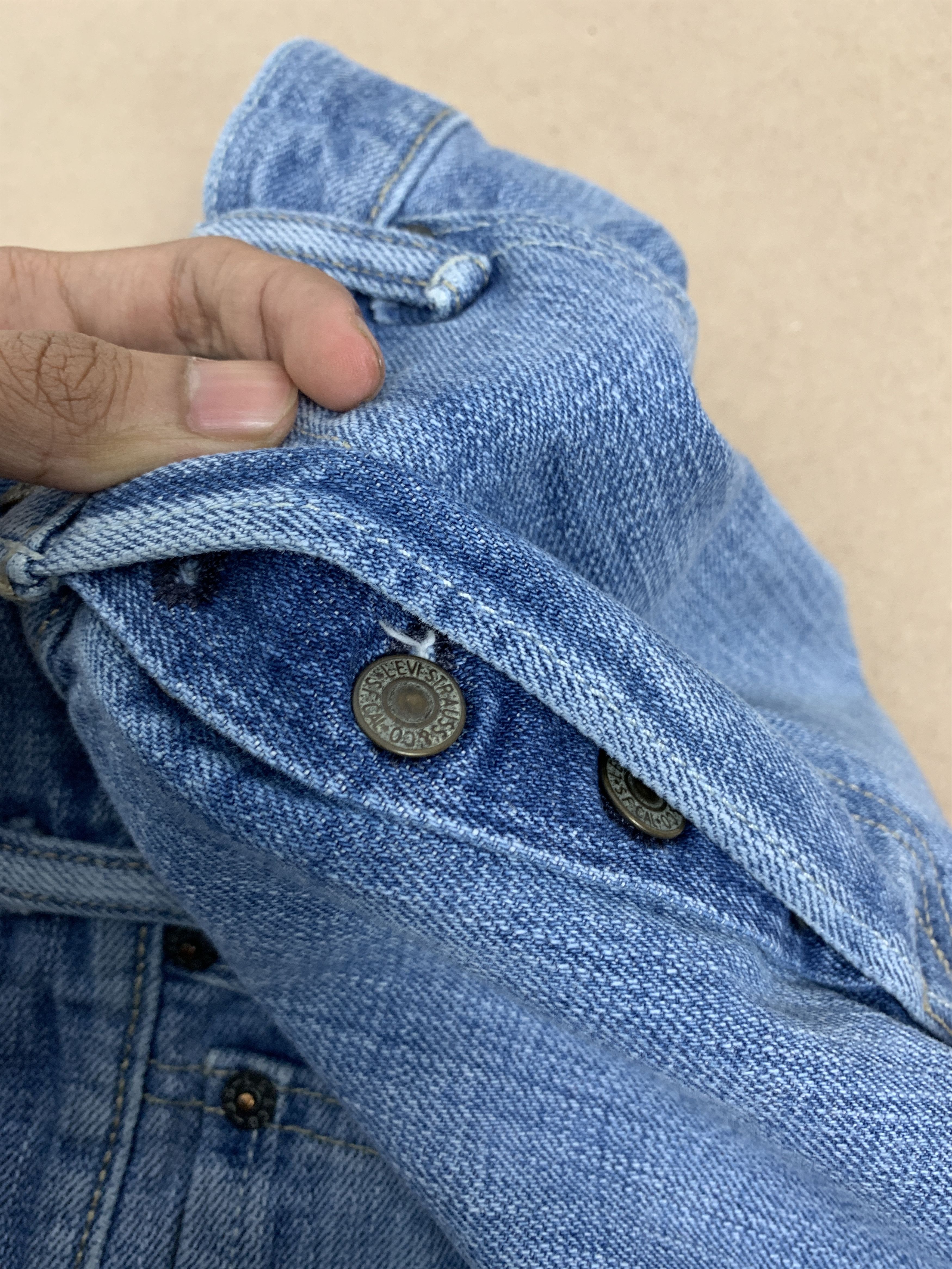 Levi's Vintage Levis 501 90s Straight Cut Faded Jeans P0349 Size US 31 - 16 Thumbnail
