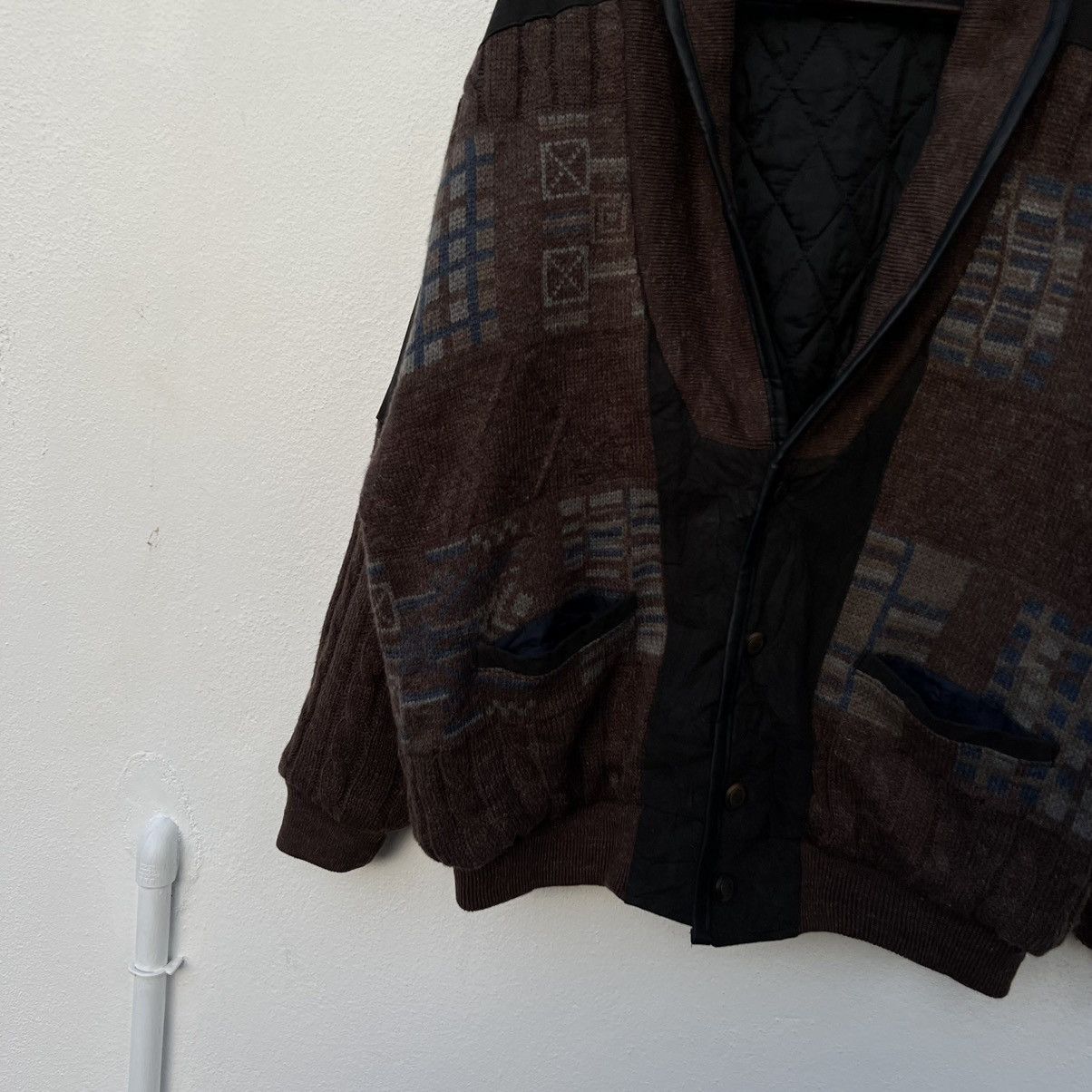 Japanese Brand VINTAGE CALRO VALENTINO PRINTED DESIGN CARDIGAN WOOL Size US L / EU 52-54 / 3 - 4 Thumbnail